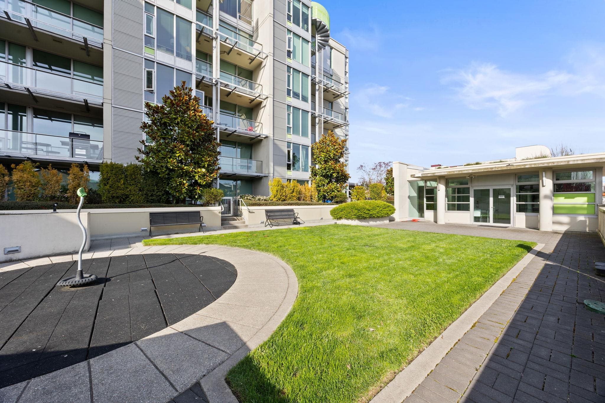 308 2528 Maple Street - MLS&reg; # R3136612