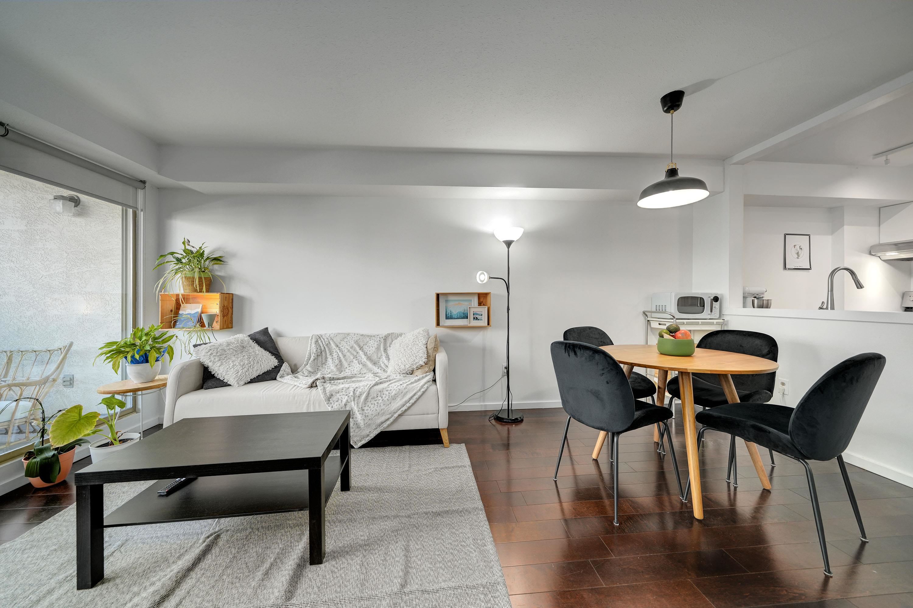 210 1099 Broadway  - MLS&reg; # R3136784