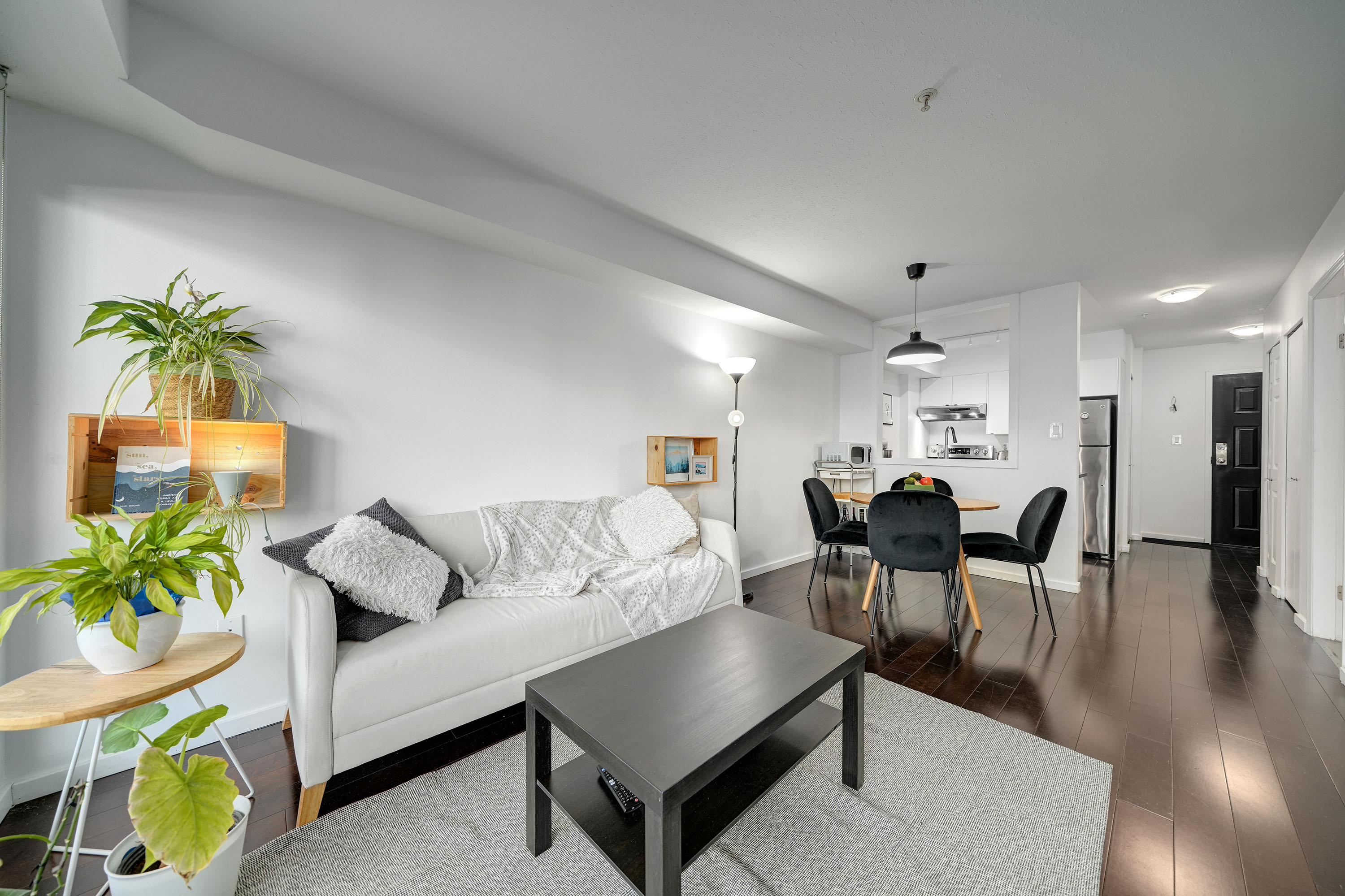 210 1099 Broadway  - MLS&reg; # R3136784
