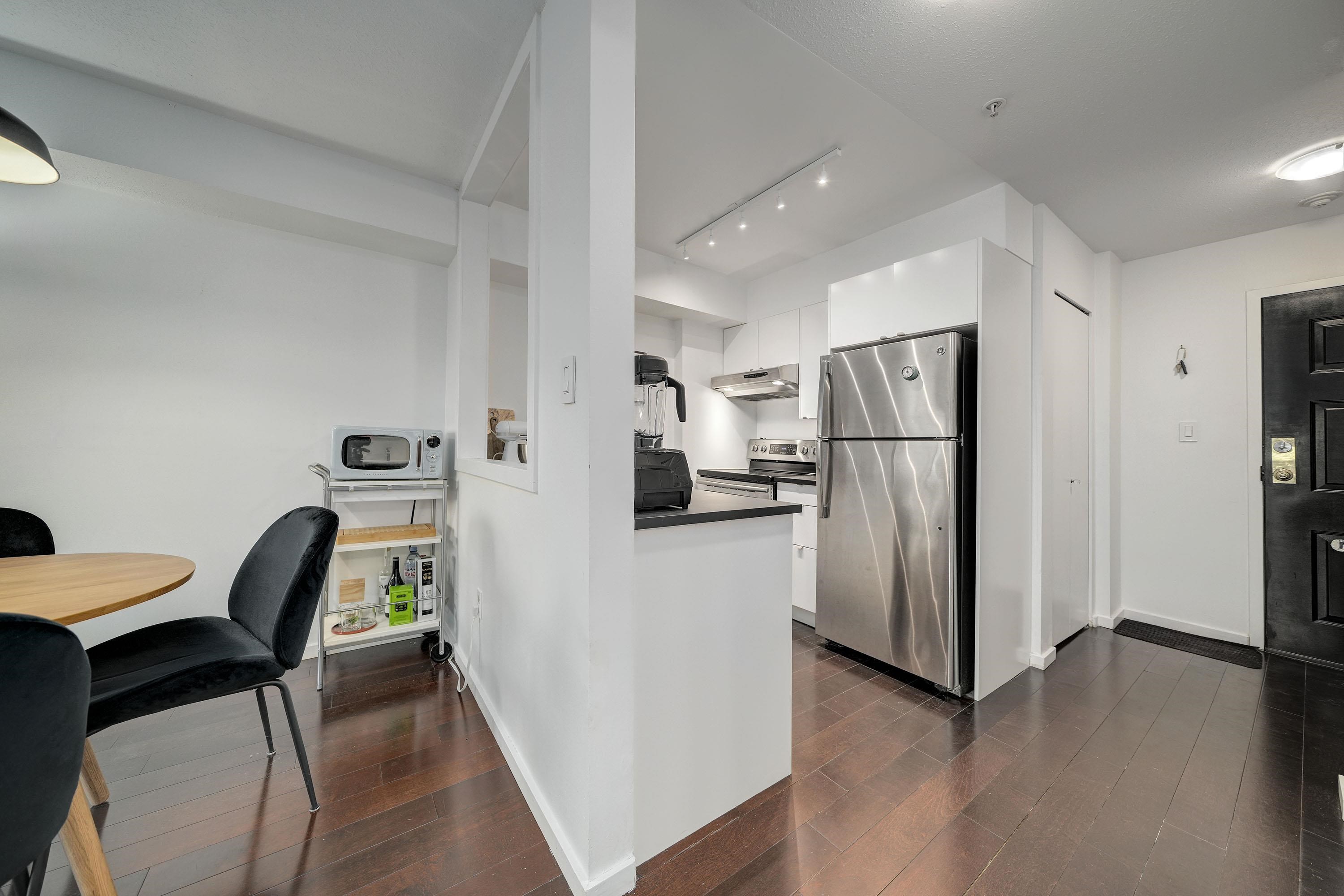 210 1099 Broadway  - MLS&reg; # R3136784