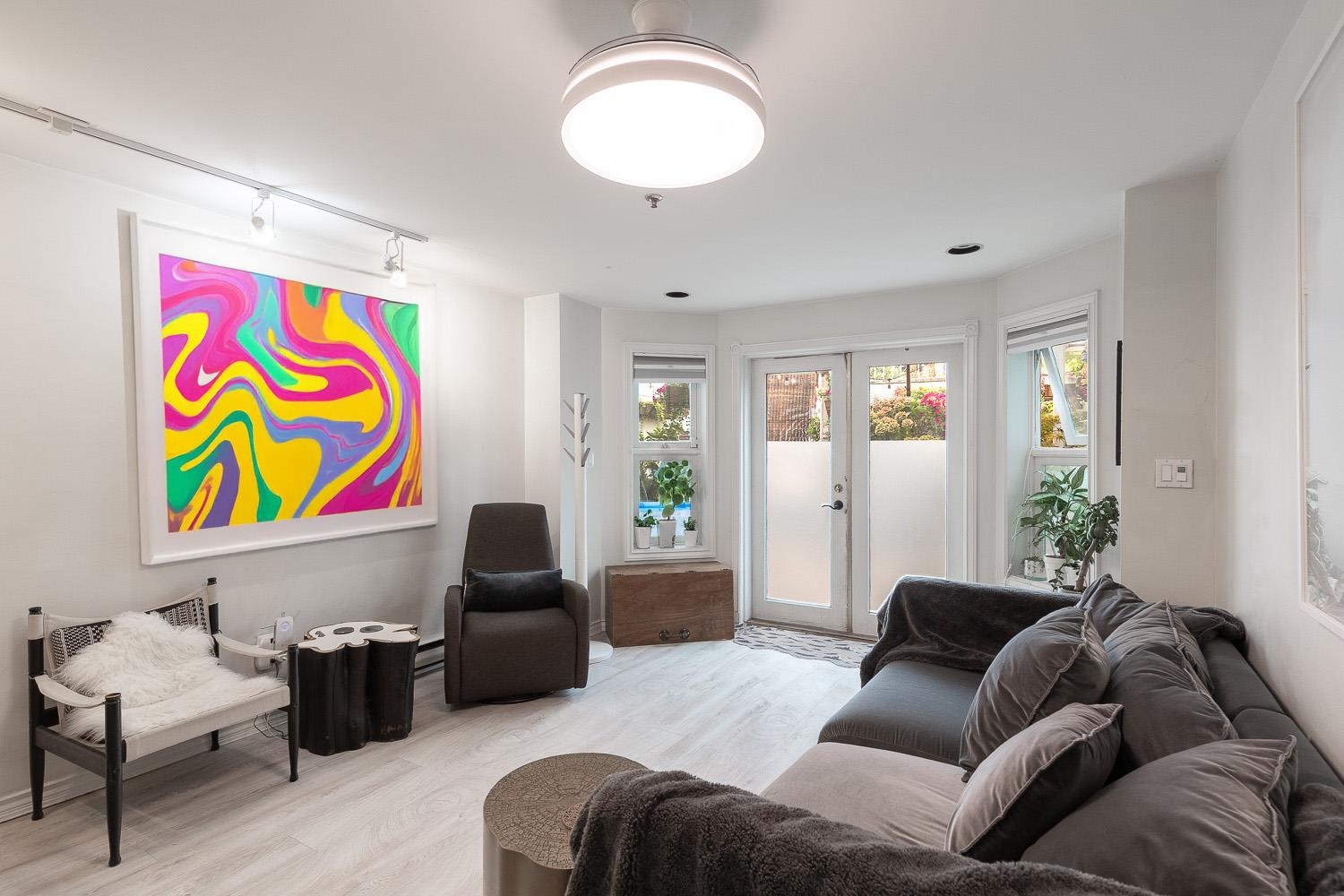 1 451 Pender Street - MLS&reg; # R3137028