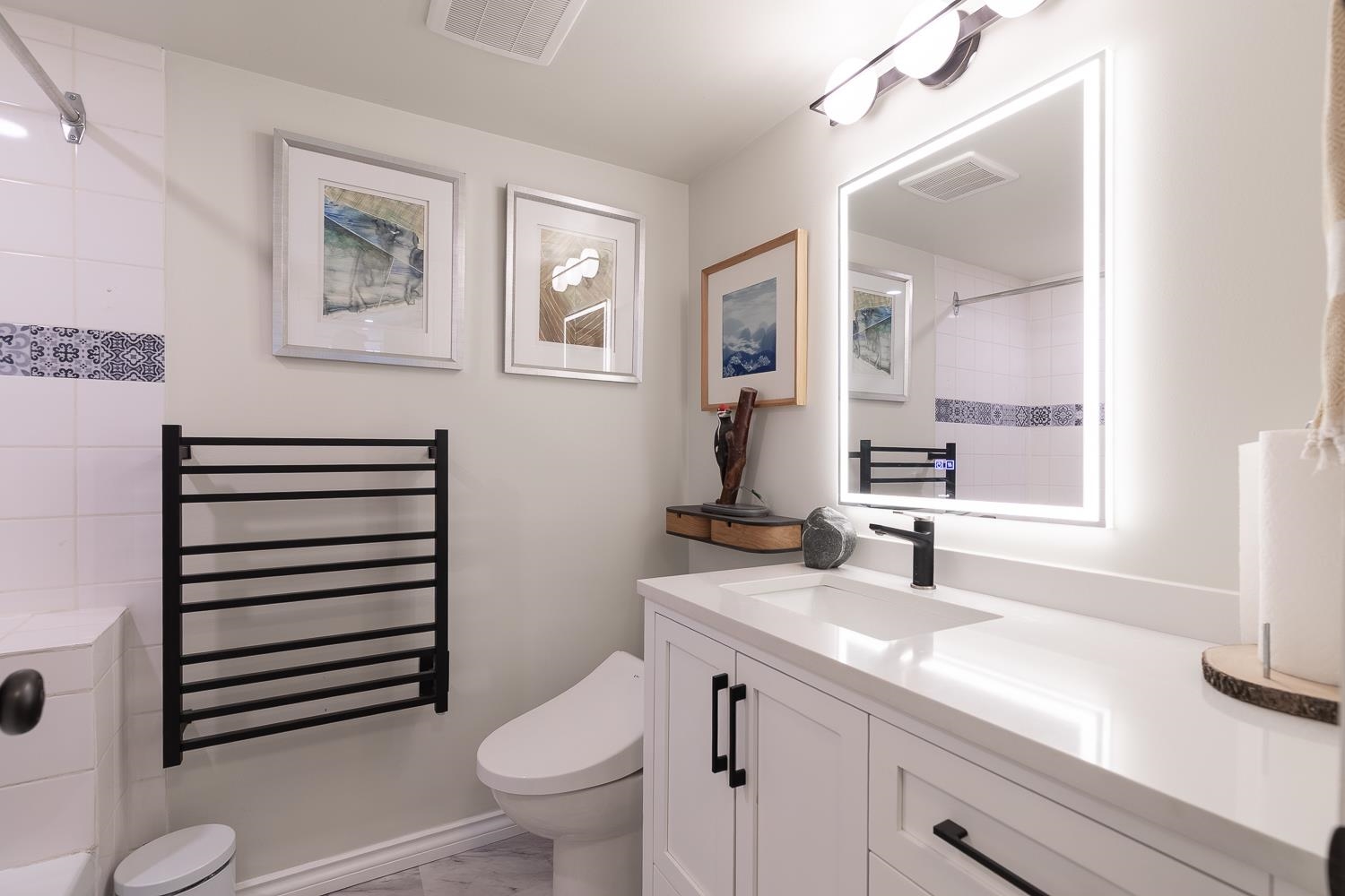1 451 Pender Street - MLS&reg; # R3137028