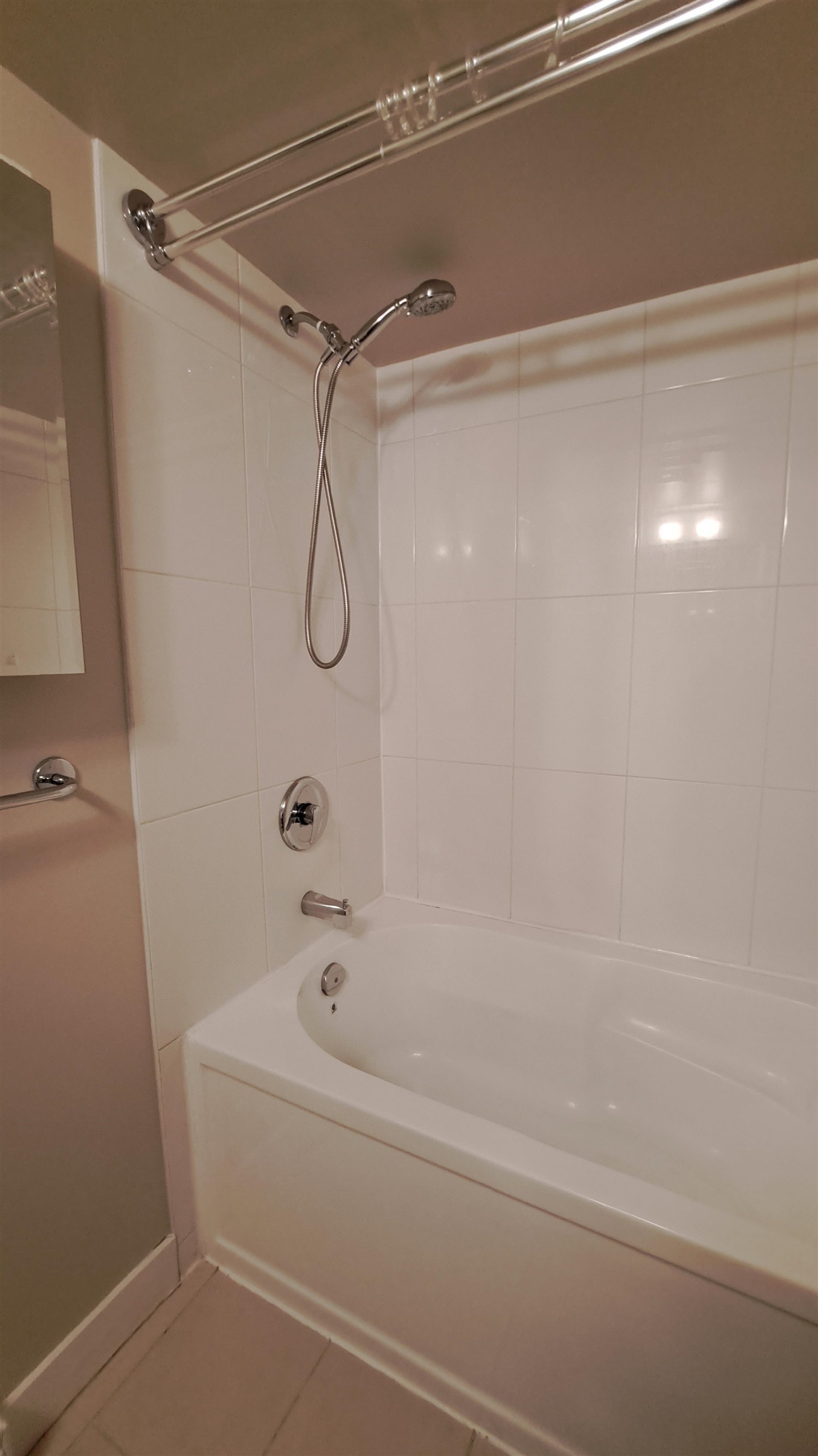 107 5632 Kings Road - MLS&reg; # R3137679