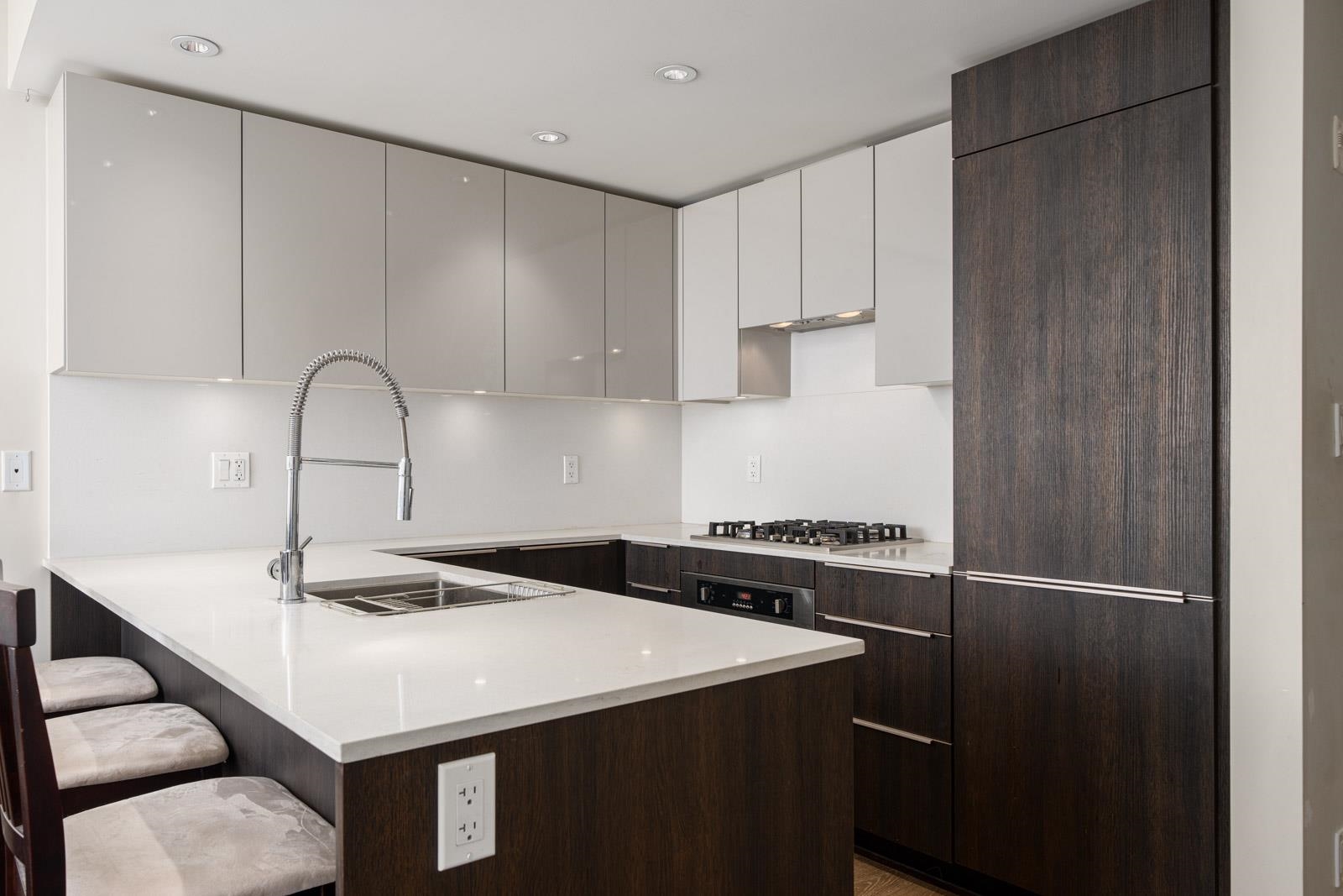 415 1588 Hastings Street - MLS&reg; # R3137932