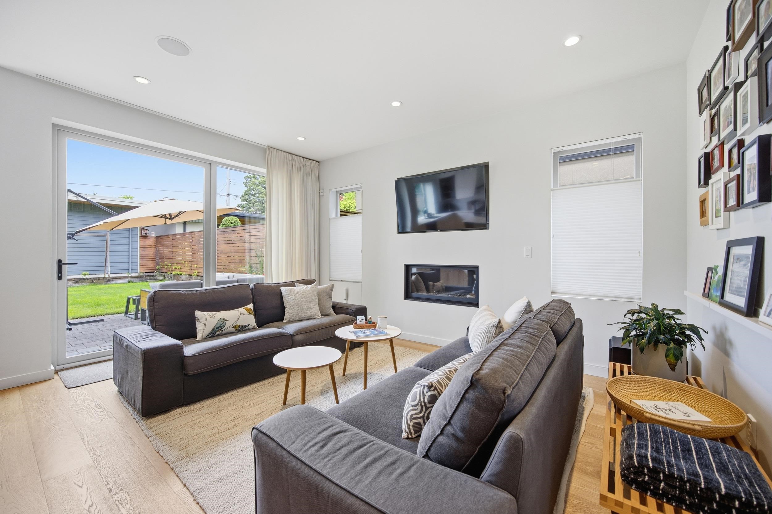  364 15th Street - MLS&reg; # R3138388