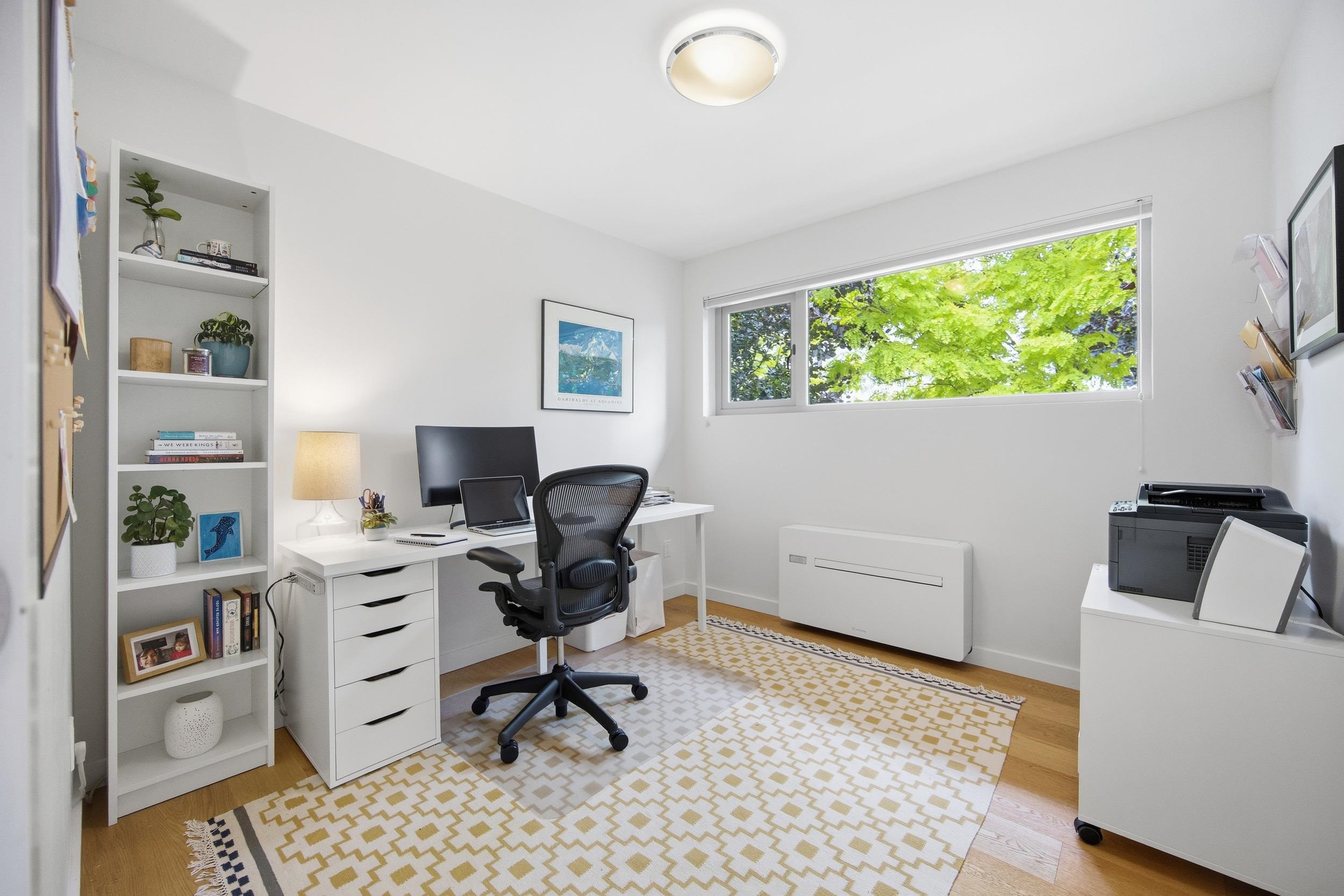  364 15th Street - MLS&reg; # R3138388