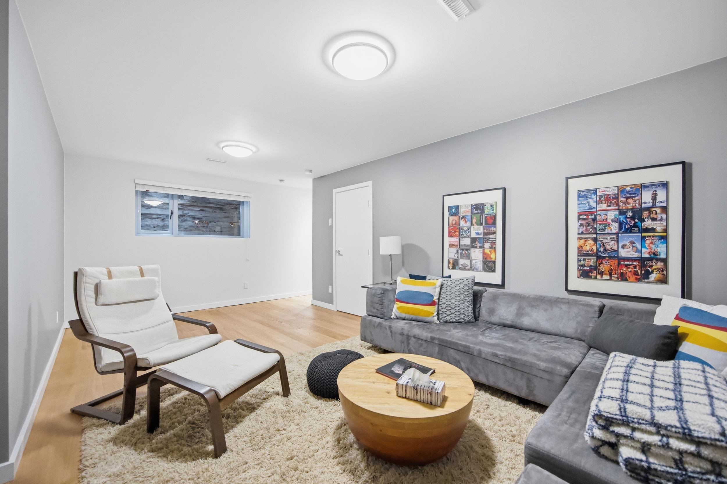  364 15th Street - MLS&reg; # R3138388
