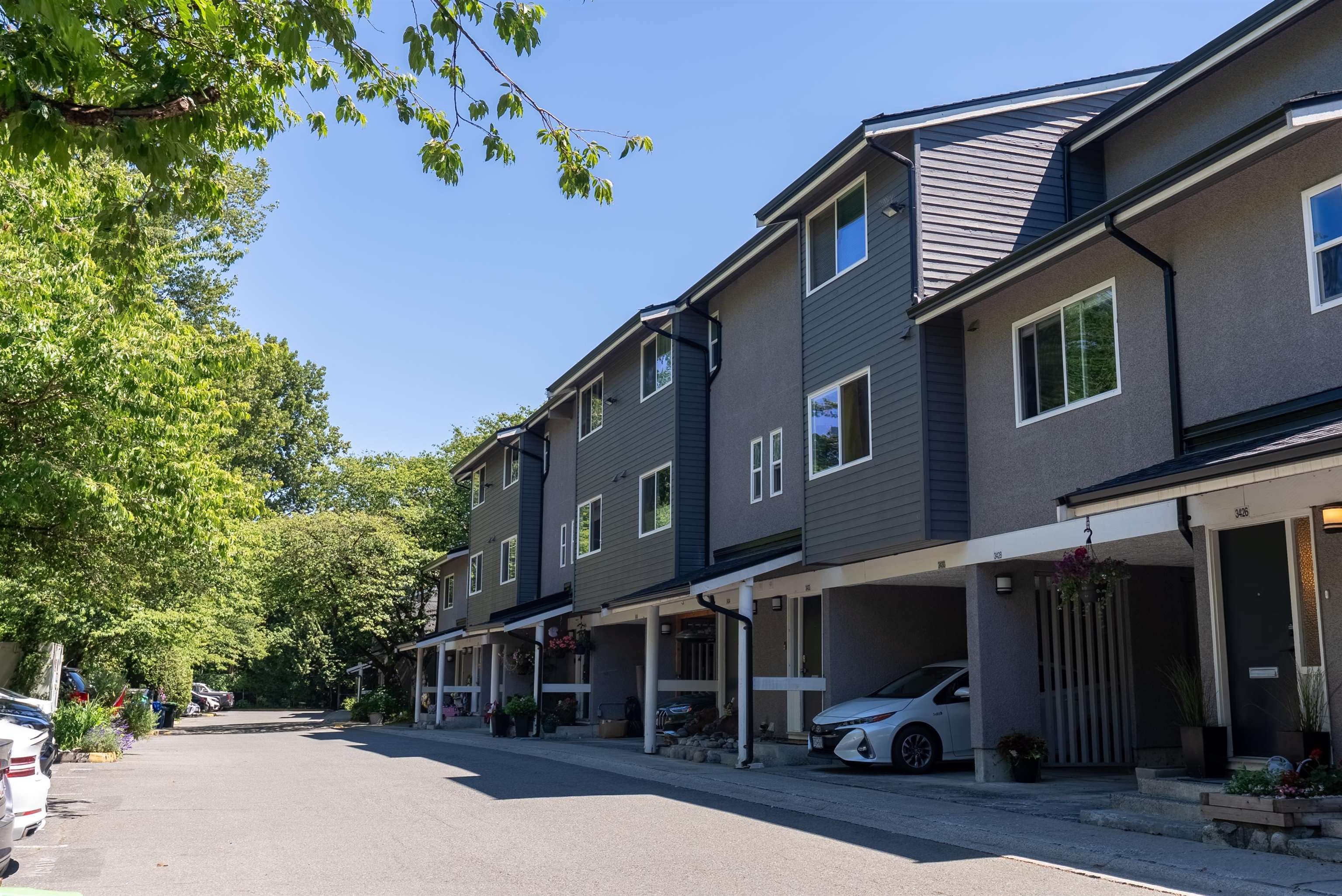  3428 Copeland Avenue - MLS&reg; # R3138565