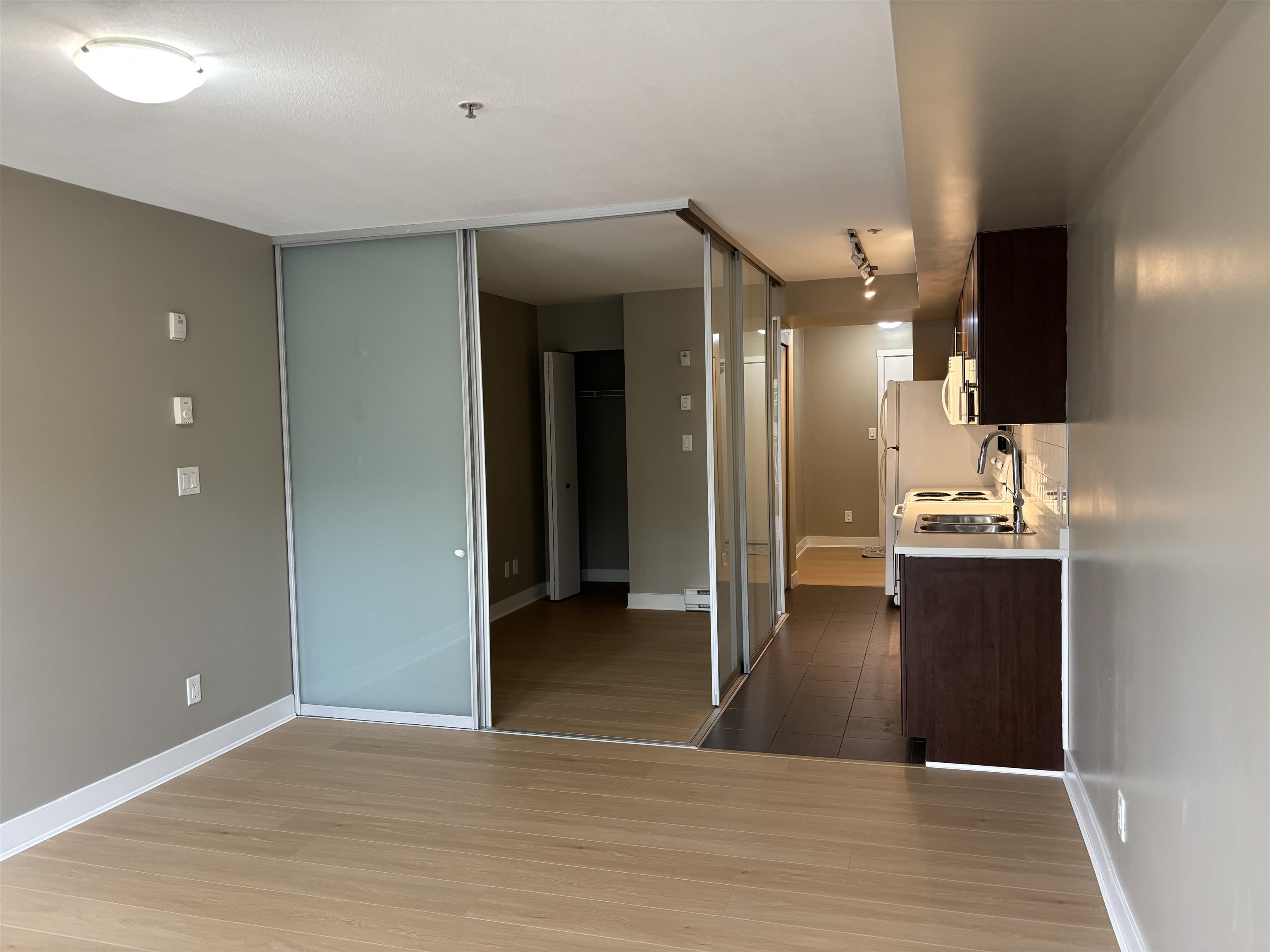211 2150 Hastings Street - MLS&reg; # R3138743
