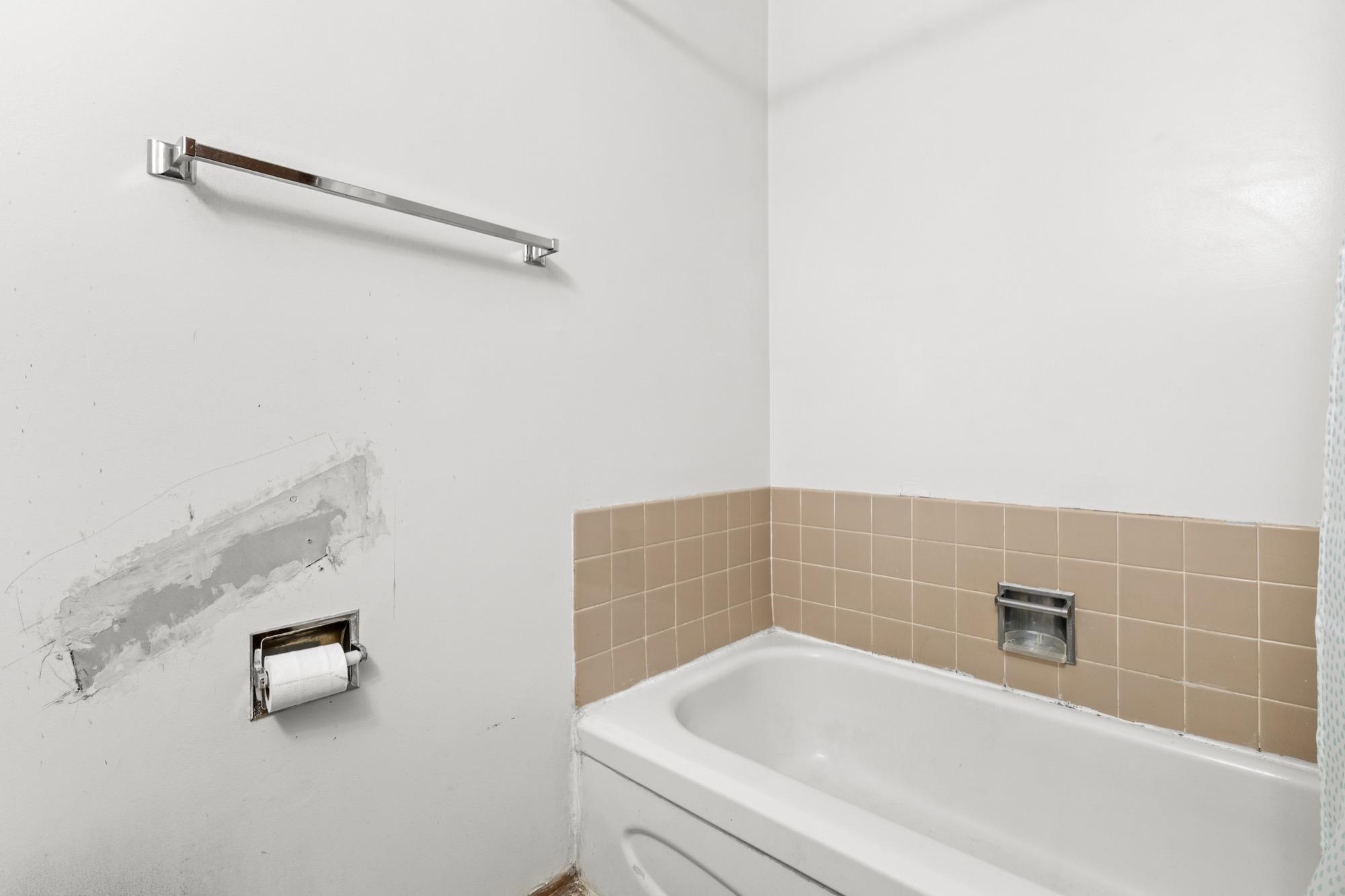 122 3461 49th Avenue - MLS&reg; # R3138765