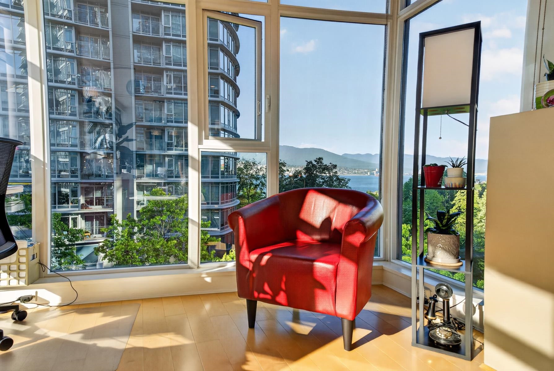 702 1205 Hastings Street - MLS&reg; # R3138826