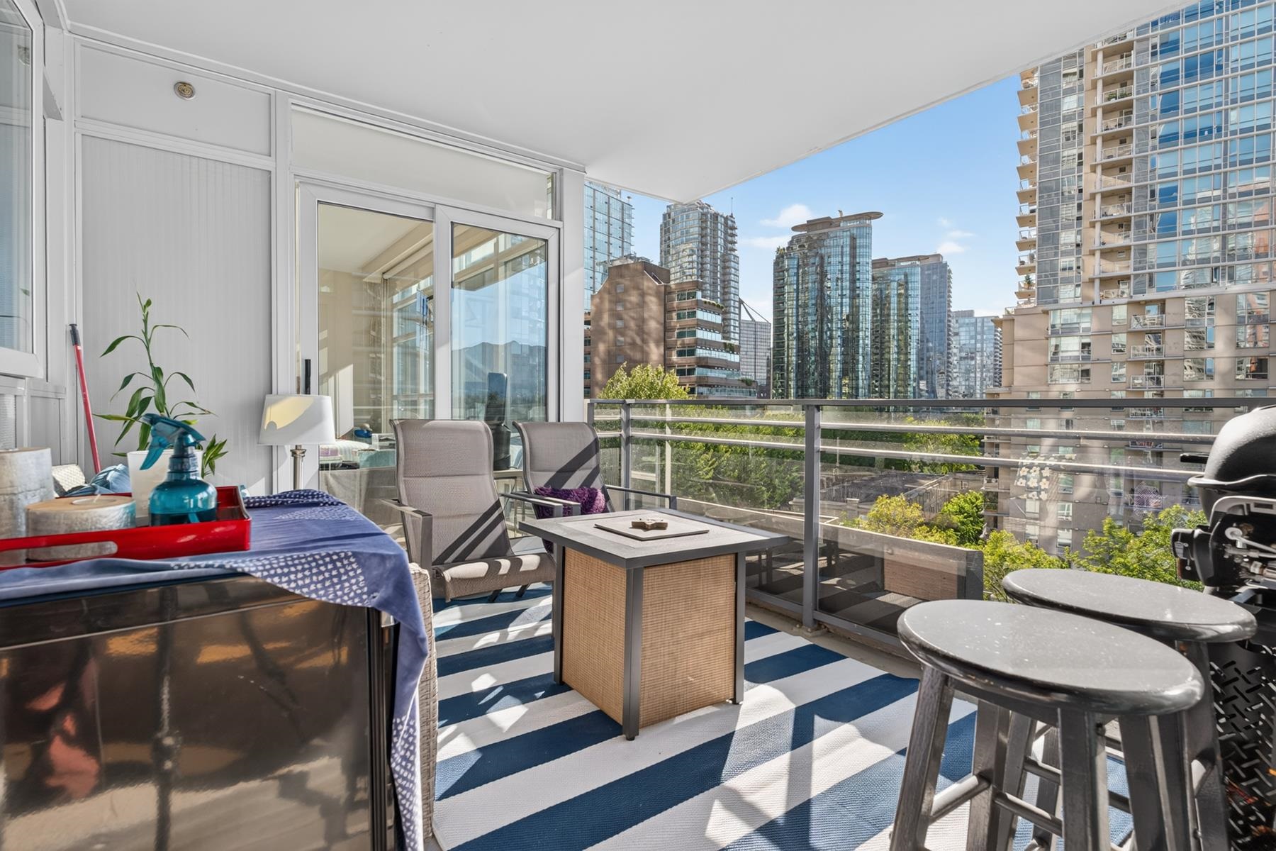 702 1205 Hastings Street - MLS&reg; # R3138826