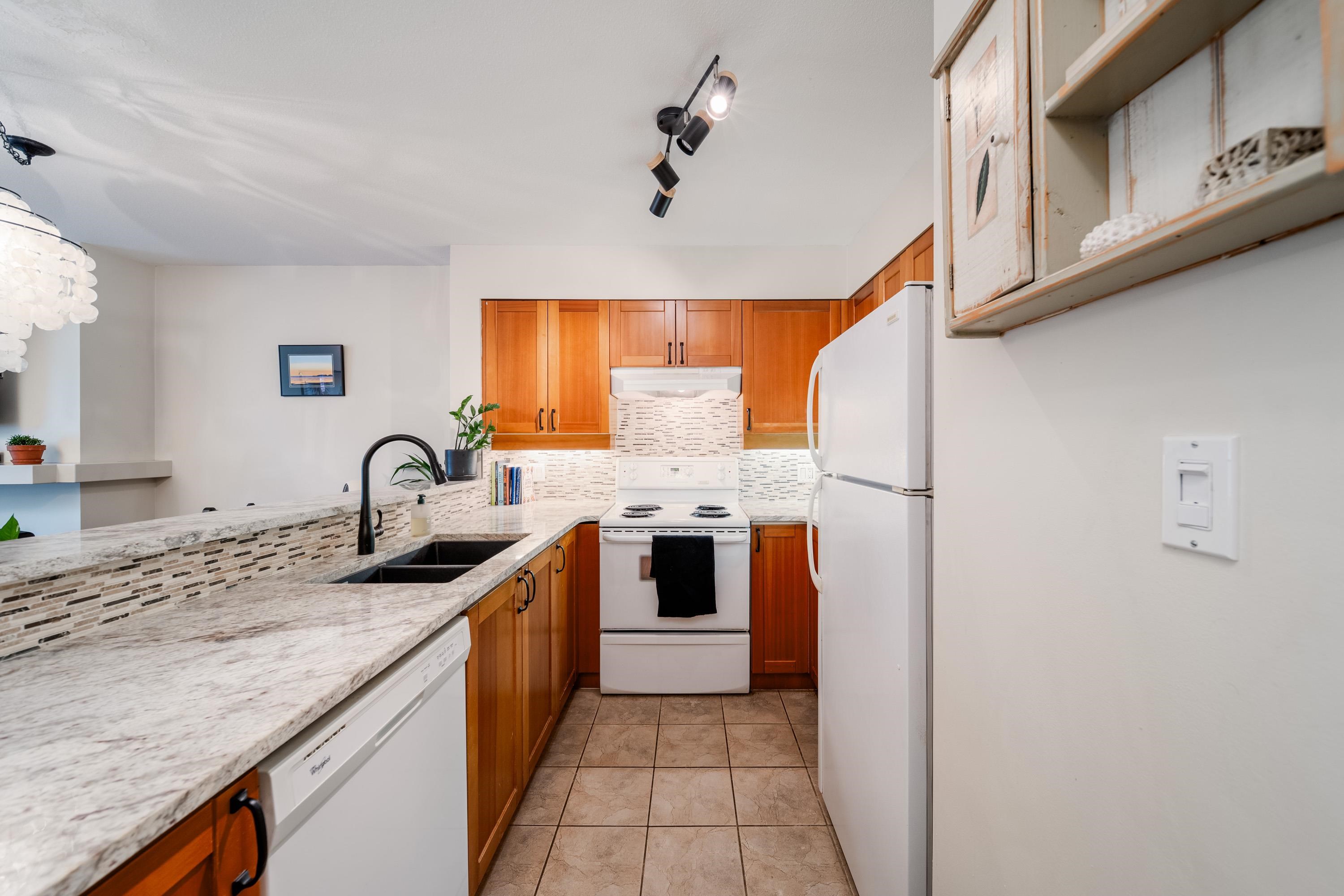 202 3727 10th Avenue - MLS&reg; # R3138922