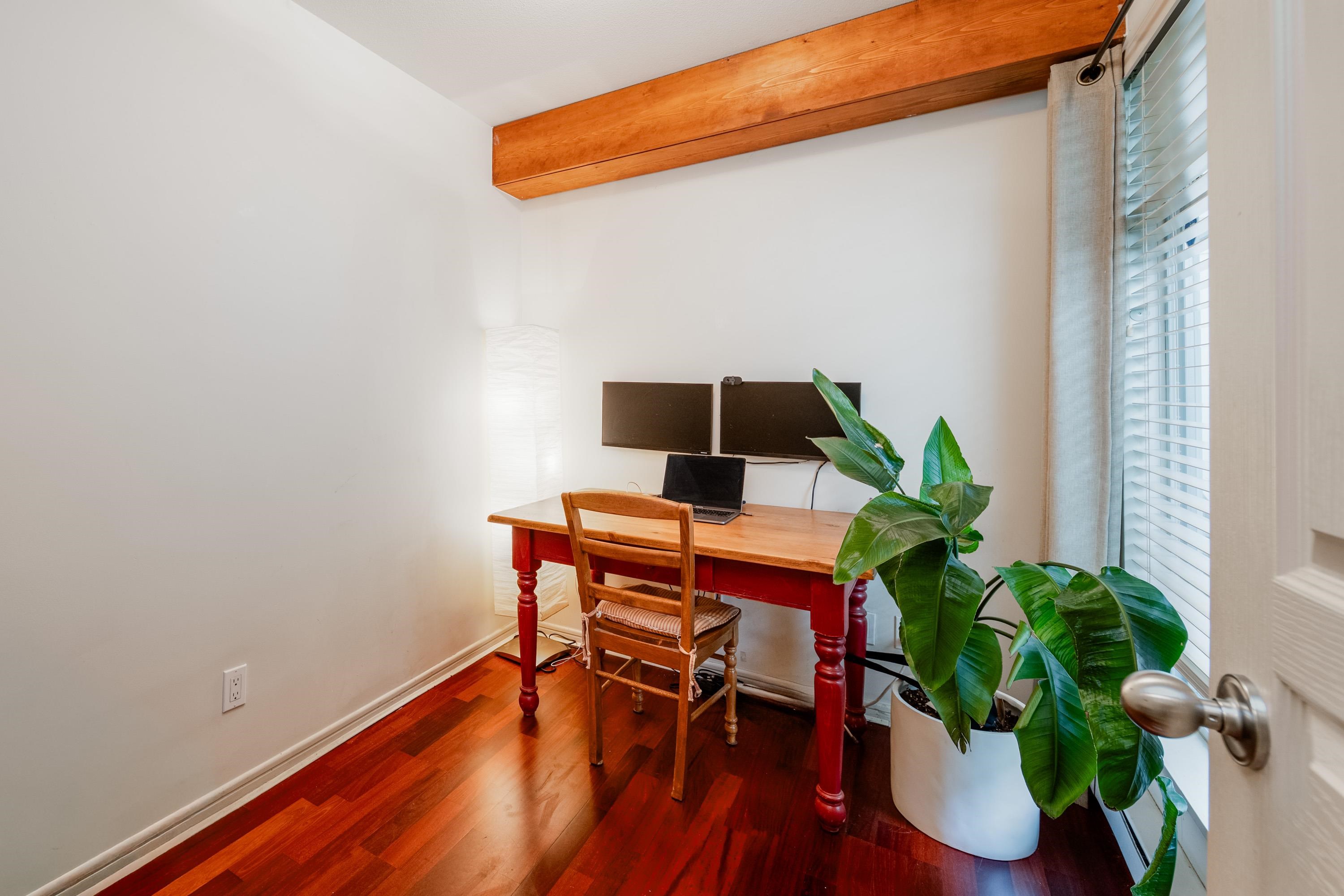202 3727 10th Avenue - MLS&reg; # R3138922