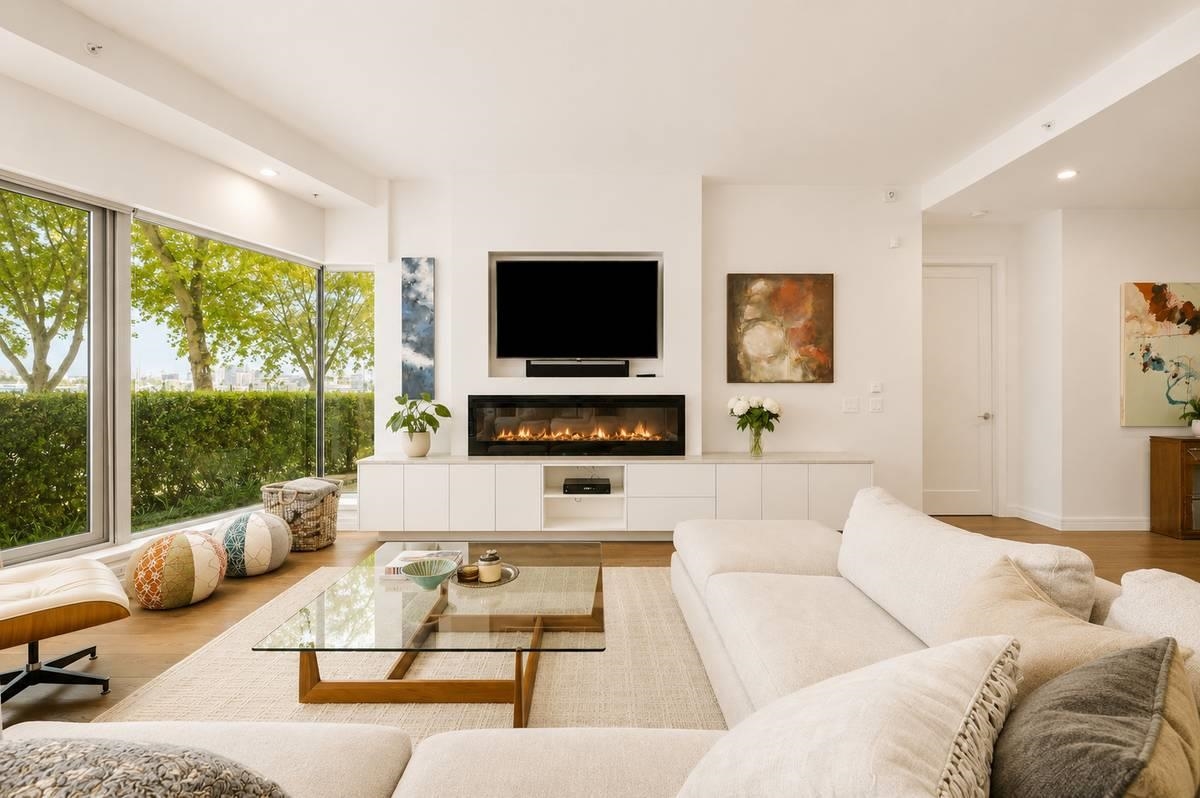 101 151 Athletes Way - MLS&reg; # R3138967