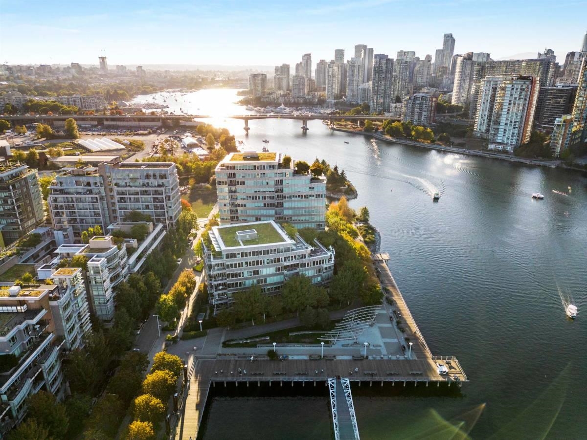 101 151 Athletes Way - MLS&reg; # R3138967