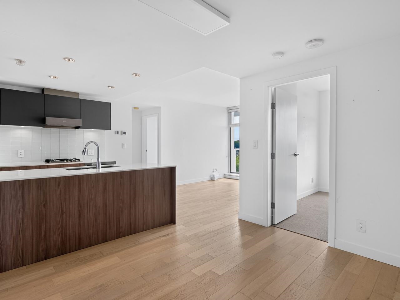 906 2221 30th Avenue - MLS&reg; # R3138995