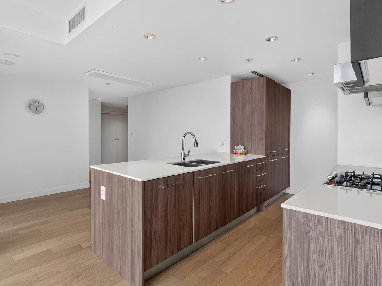 906 2221 30th Avenue - MLS&reg; # R3138995