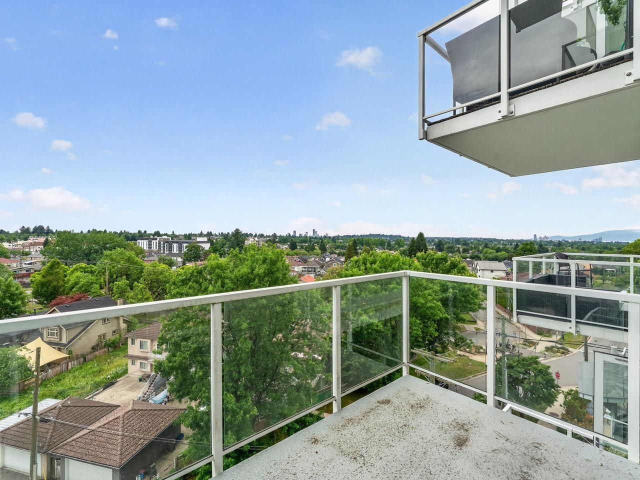 906 2221 30th Avenue - MLS&reg; # R3138995