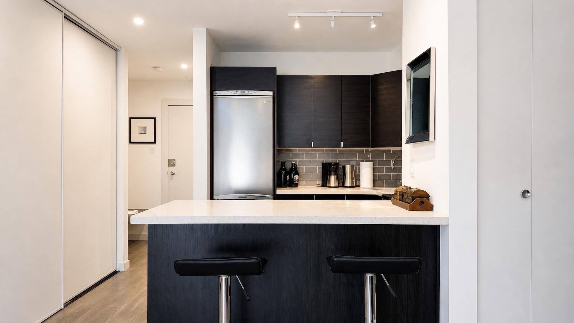 214 1545 2nd Avenue - MLS&reg; # R3139080