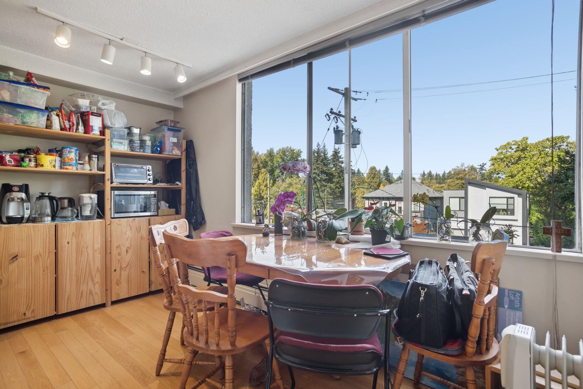 201 4691 10th Avenue - MLS&reg; # R3139343