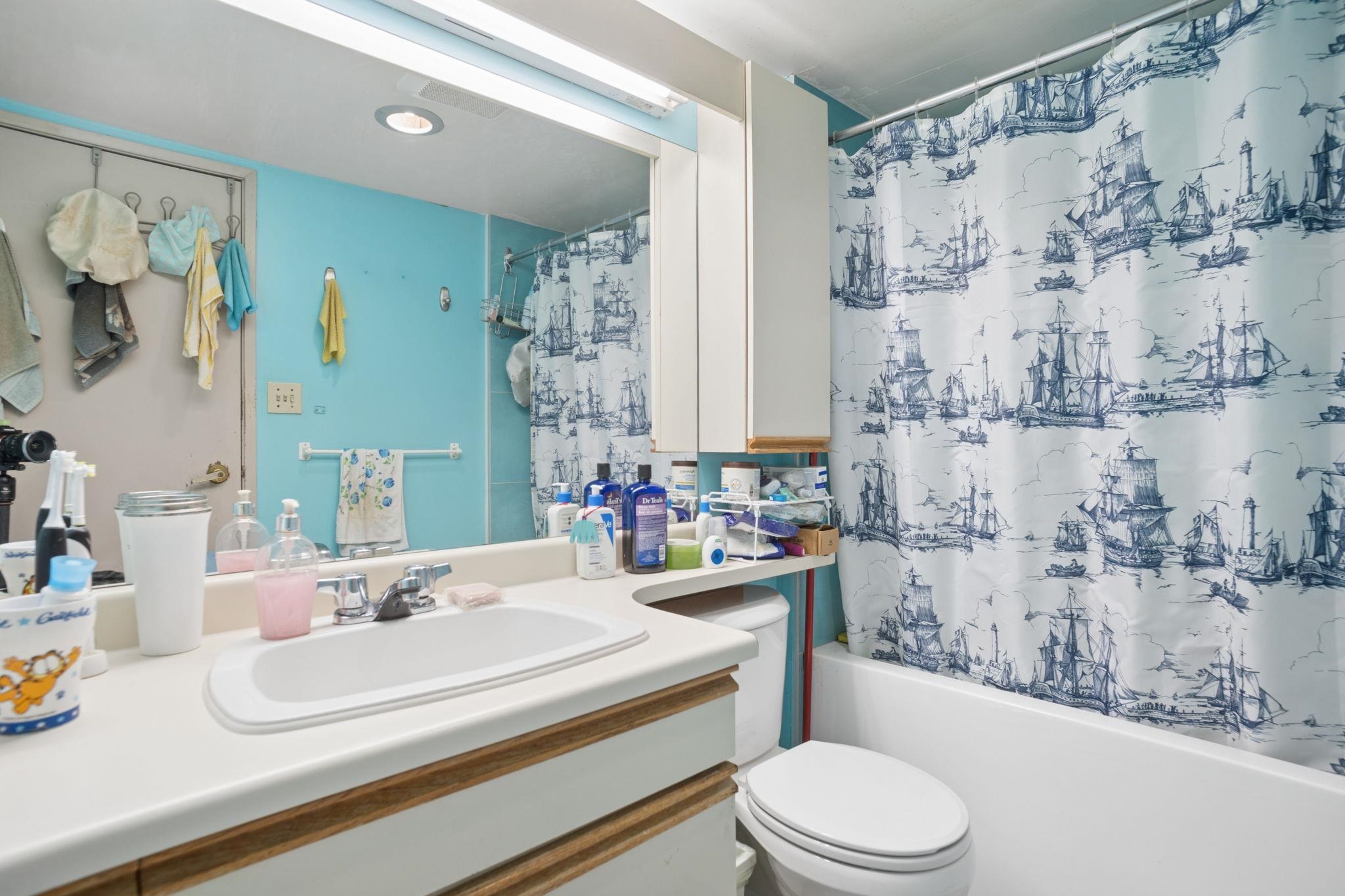 201 4691 10th Avenue - MLS&reg; # R3139343