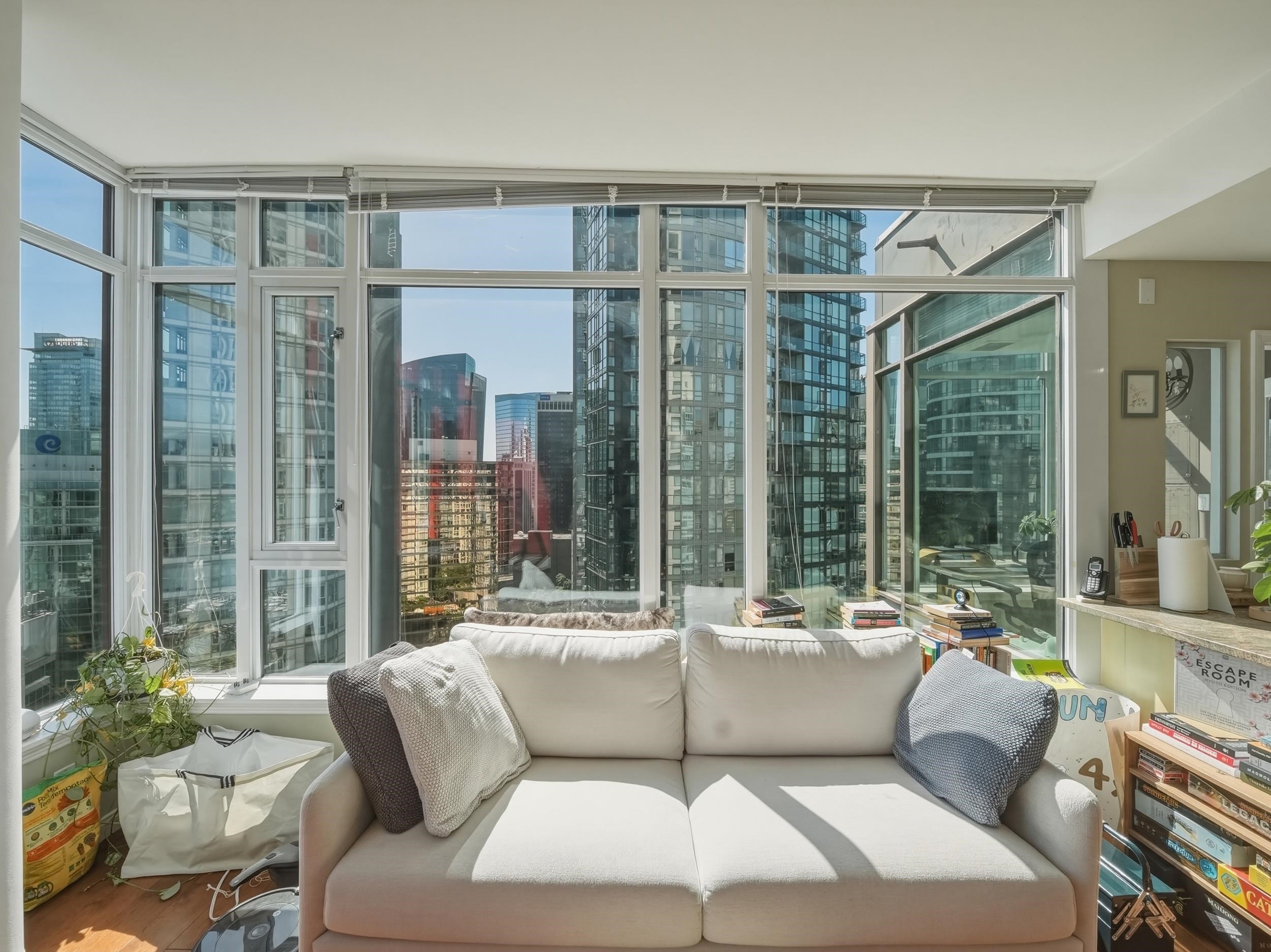 2106 1211 Melville Street - MLS&reg; # R3139429