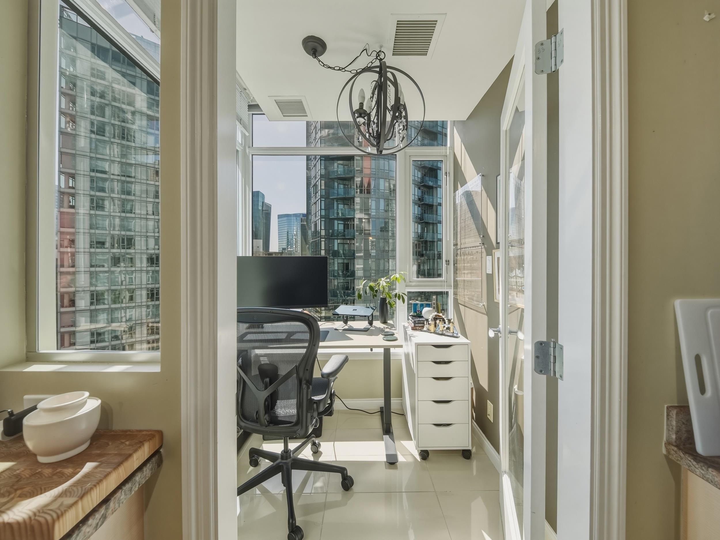 2106 1211 Melville Street - MLS&reg; # R3139429