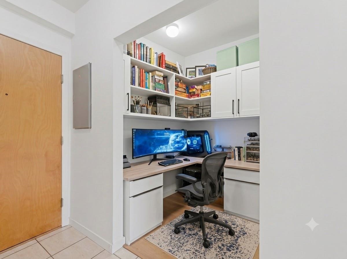 503 2228 Marstrand Avenue - MLS&reg; # R3139472