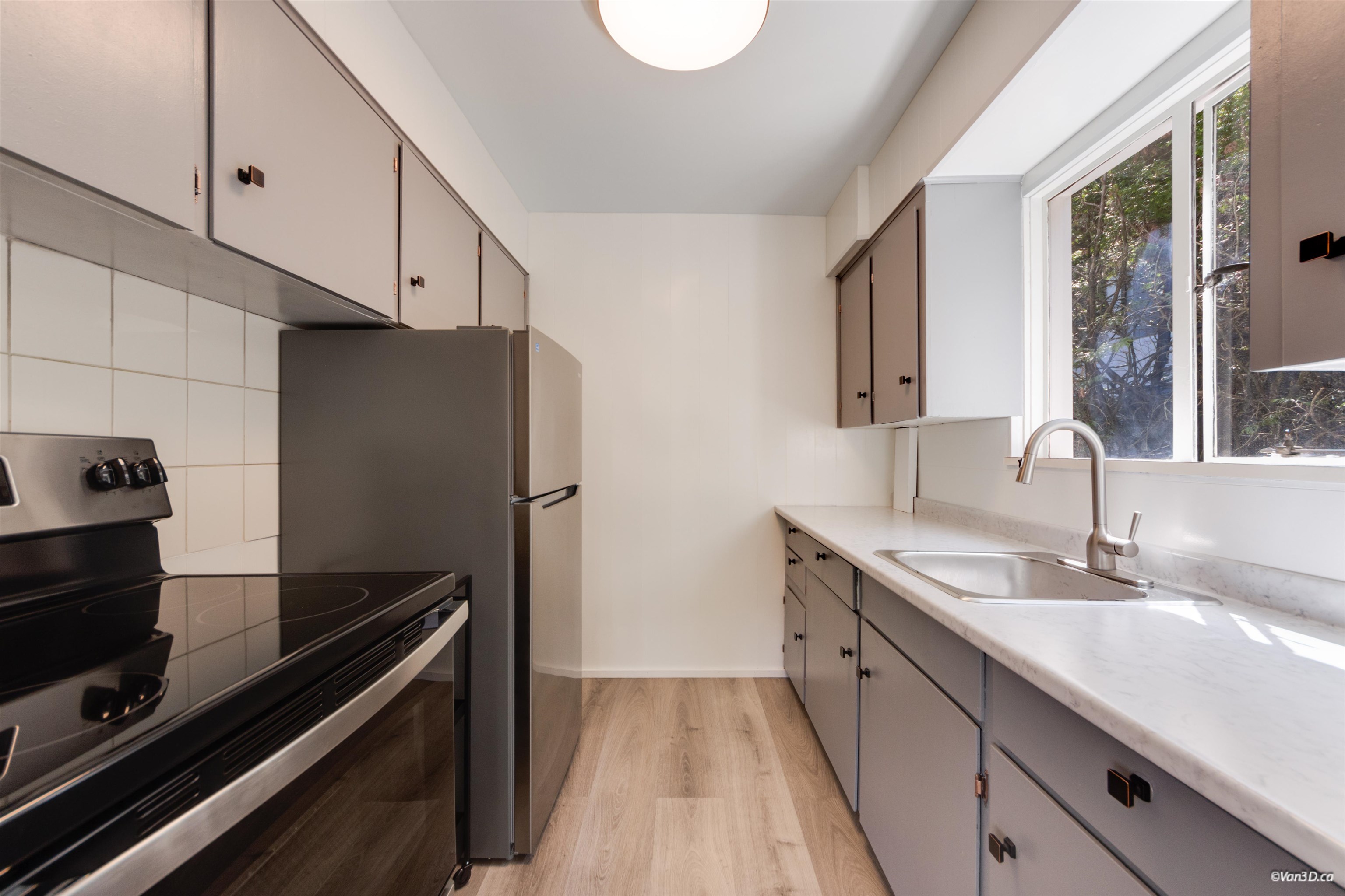 3 2255 40th Avenue - MLS&reg; # R3139564