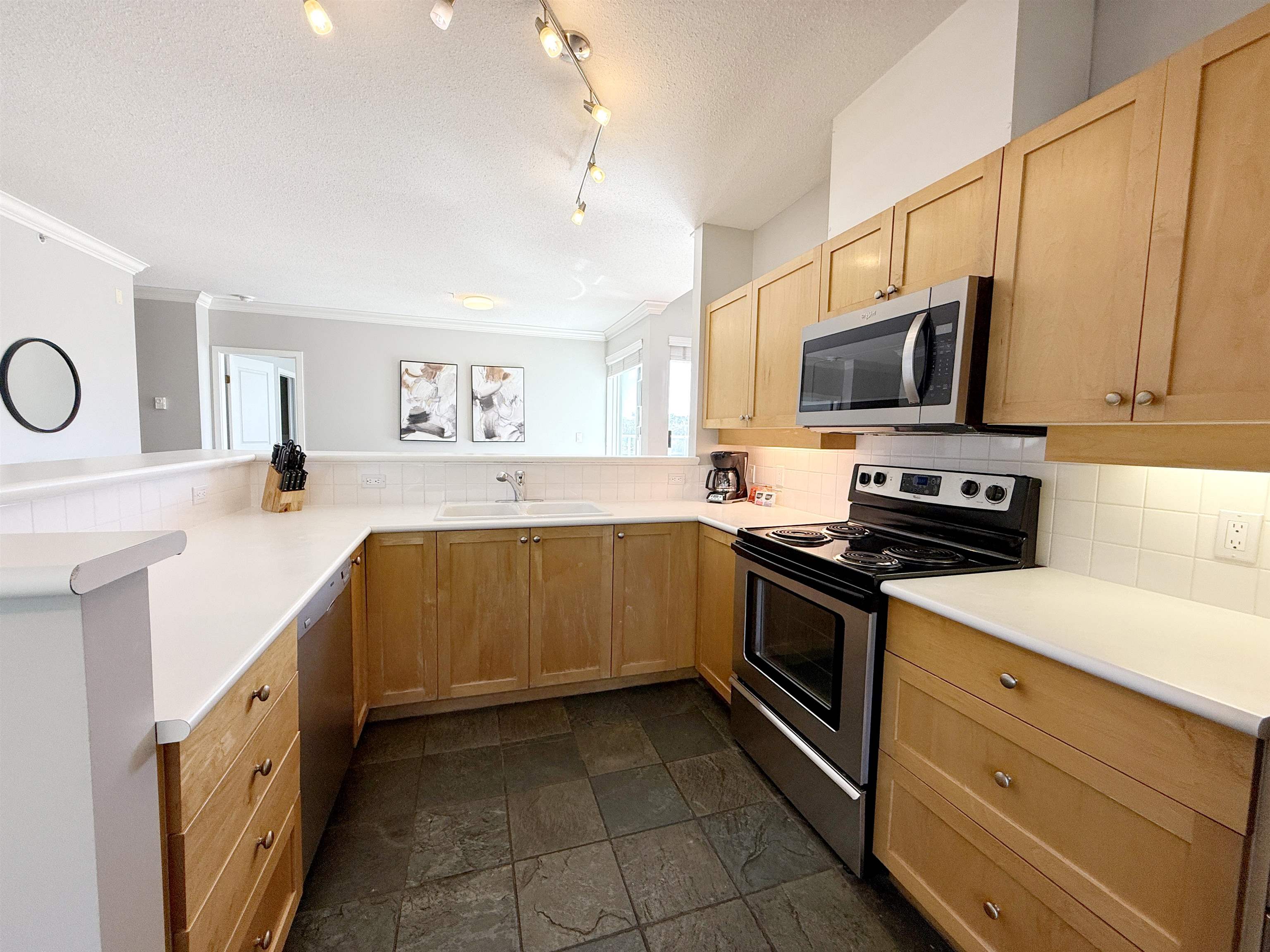 403 1990 E Kent Avenue - MLS&reg; # R3139835