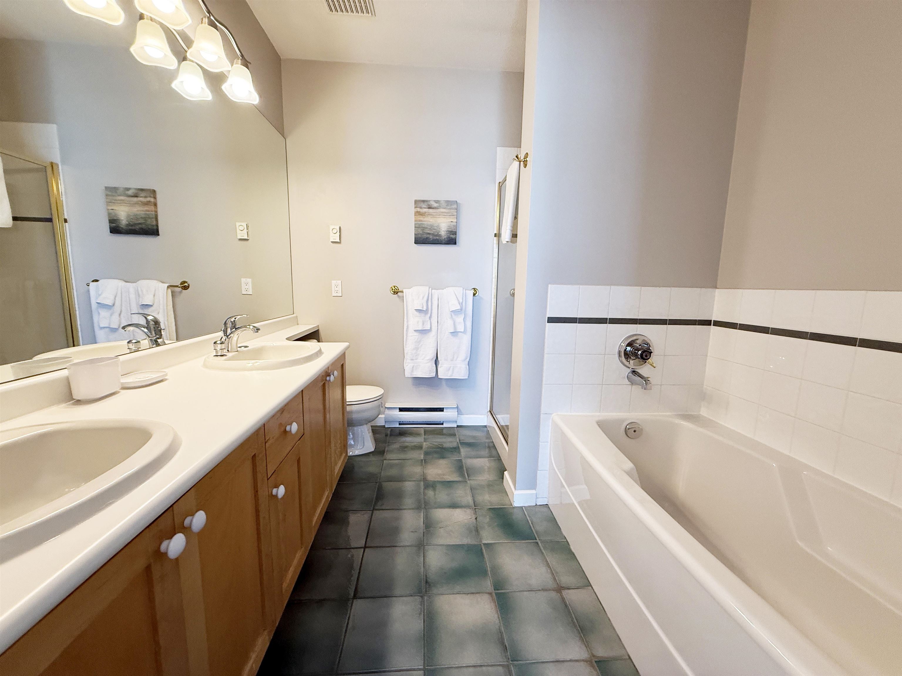 403 1990 E Kent Avenue - MLS&reg; # R3139835