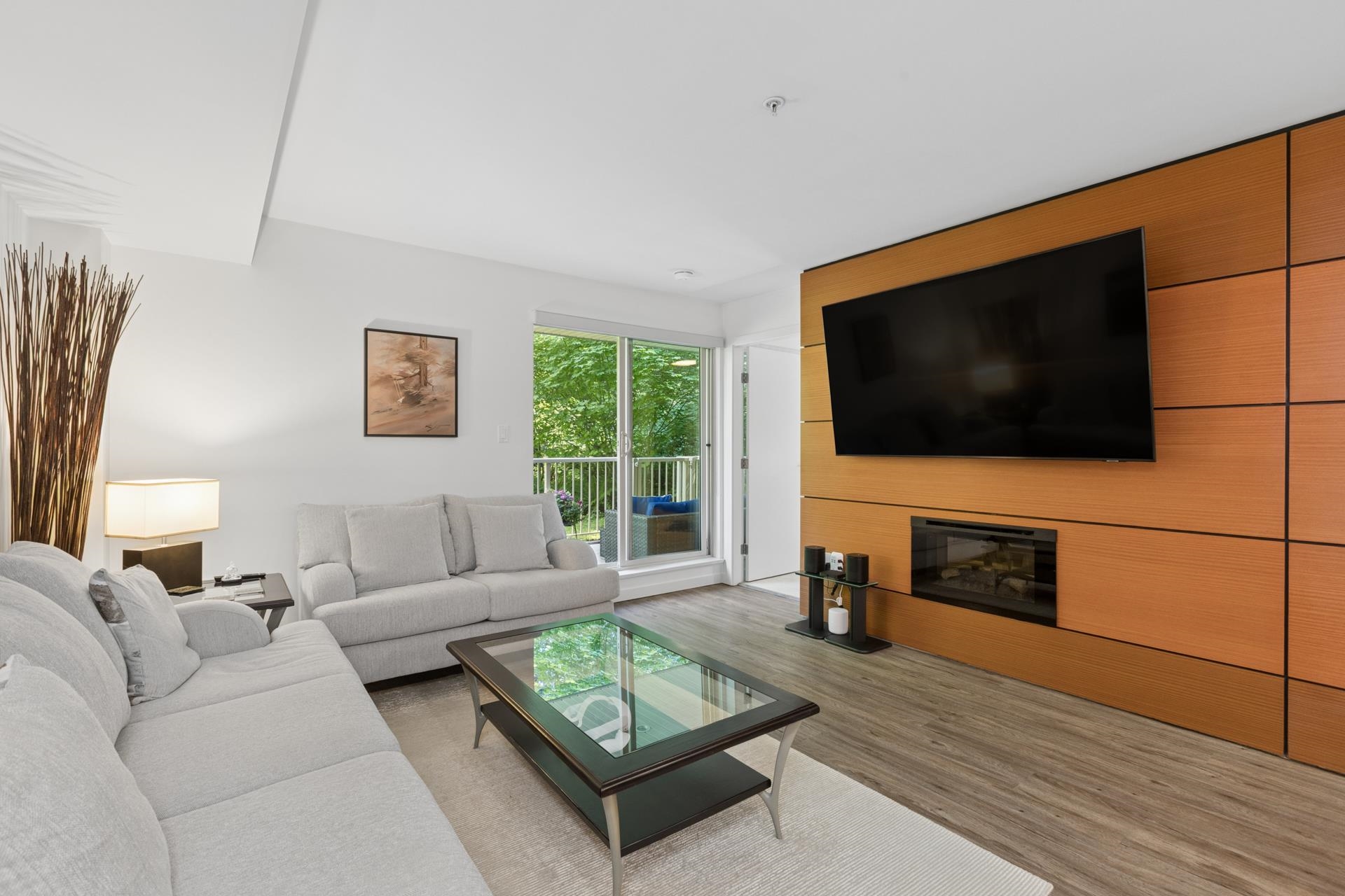 102 2832 Capilano Road - MLS&reg; # R3140082