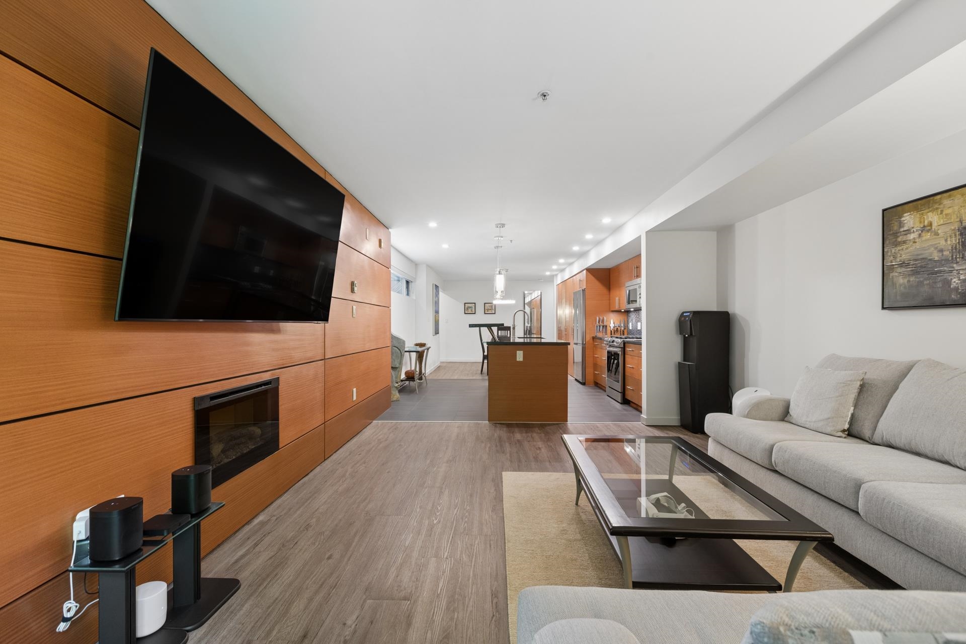 102 2832 Capilano Road - MLS&reg; # R3140082