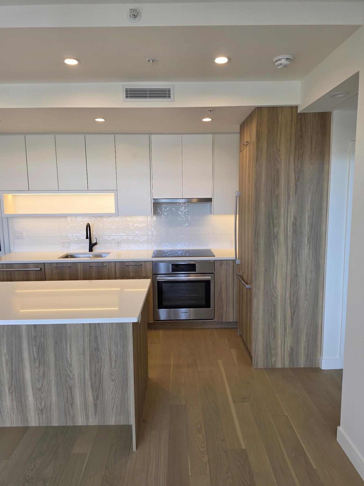 504 8398 Oak Street - MLS&reg; # R3140303