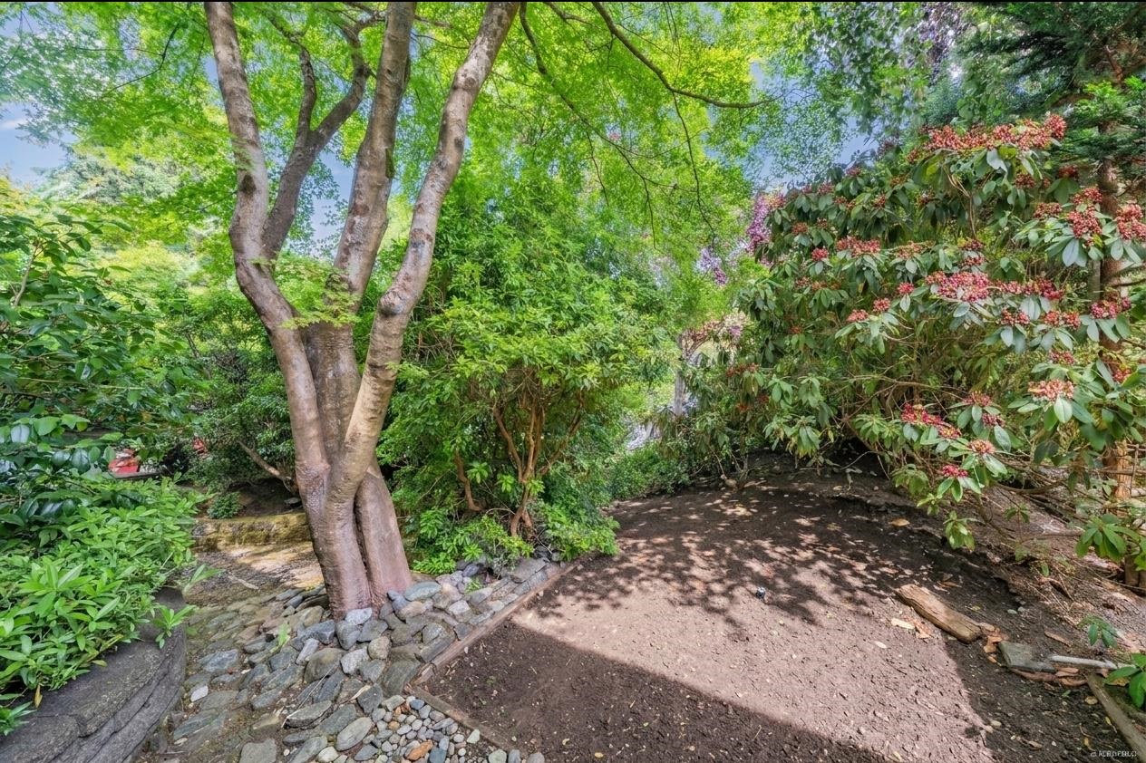  1982 Mcnicoll Avenue - MLS&reg; # R3140568