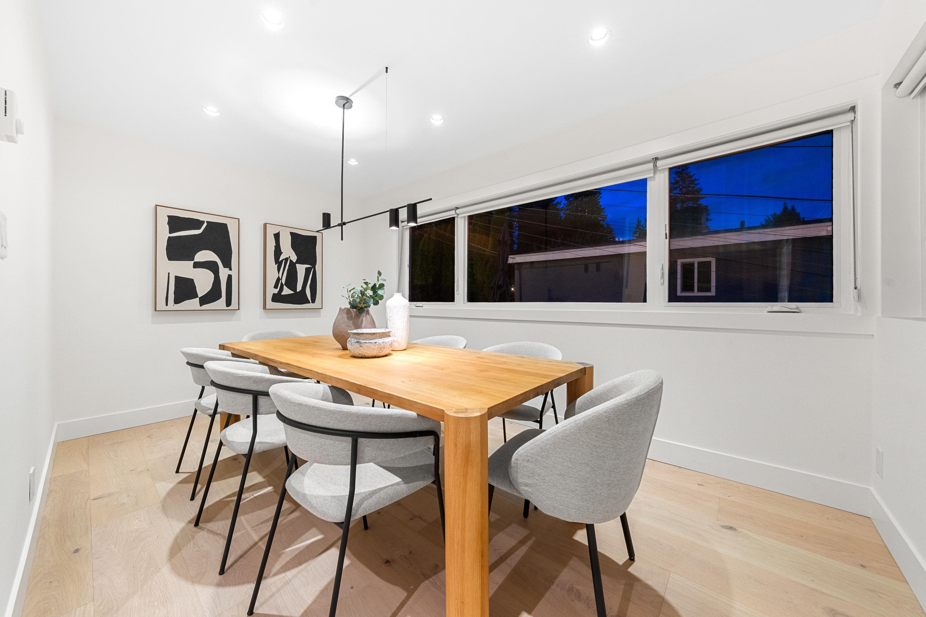  1140 17 Street - MLS&reg; # R3140844