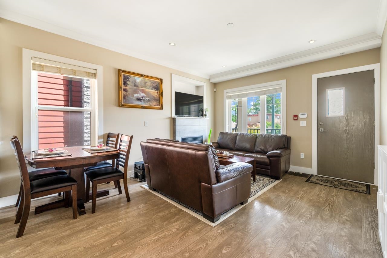 201 4577 Slocan Street - MLS&reg; # R3141011