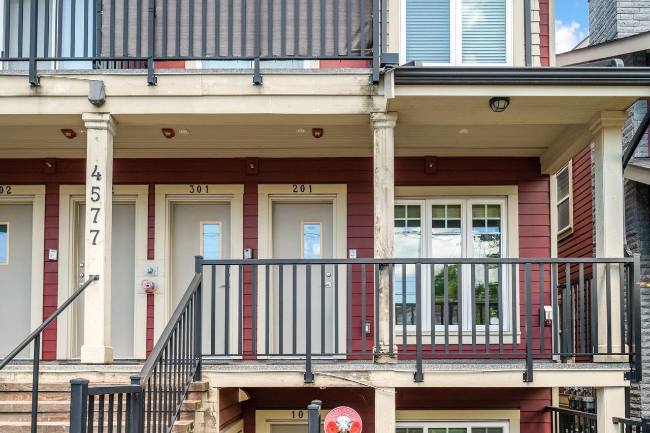 201 4577 Slocan Street - MLS&reg; # R3141011