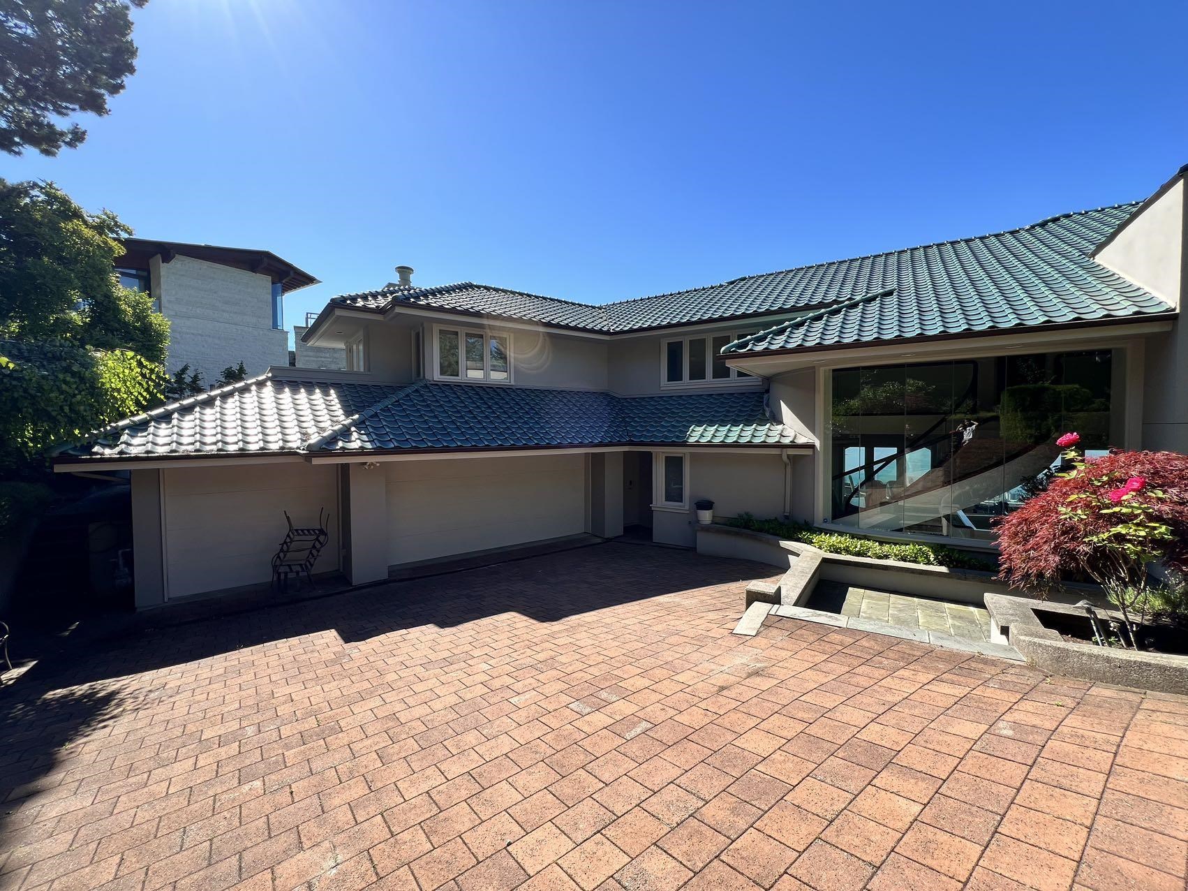  1538 Chippendale Court - MLS&reg; # R3141031