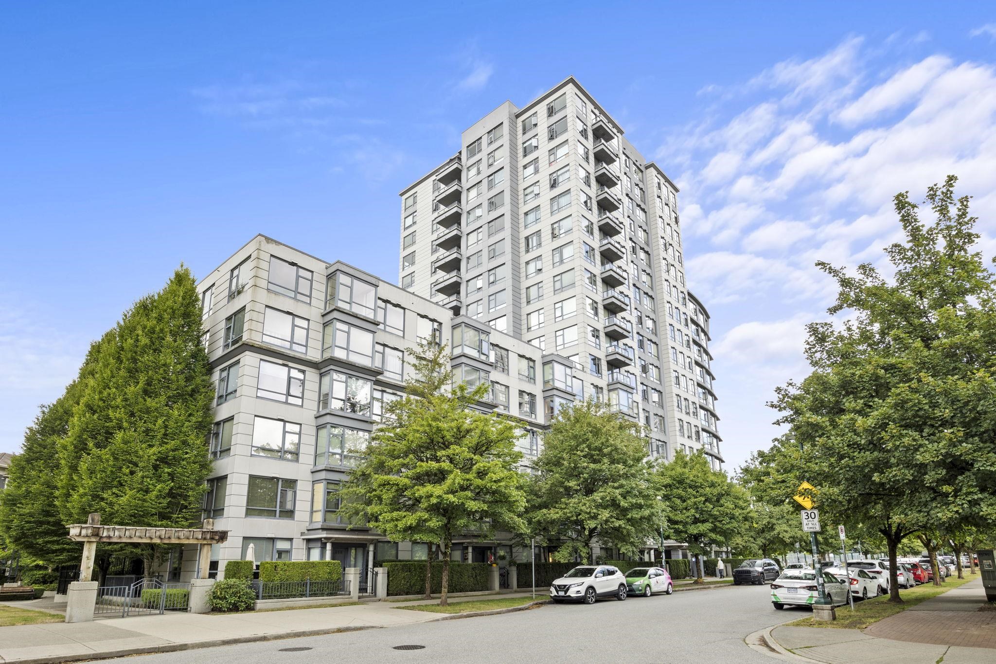 1409 3520 Crowley Drive - MLS&reg; # R3141180