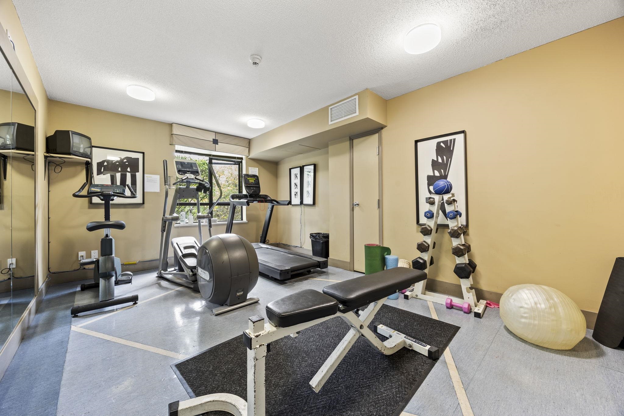1409 3520 Crowley Drive - MLS&reg; # R3141180