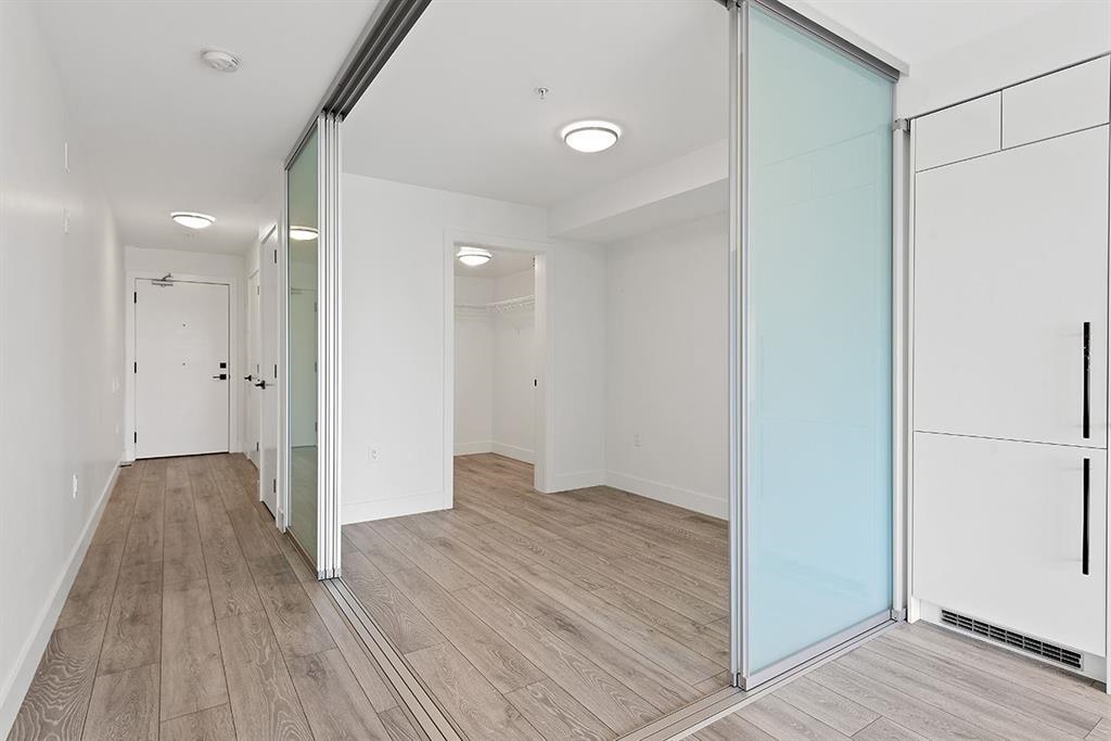 310 630 Broadway Street - MLS&reg; # R3141379