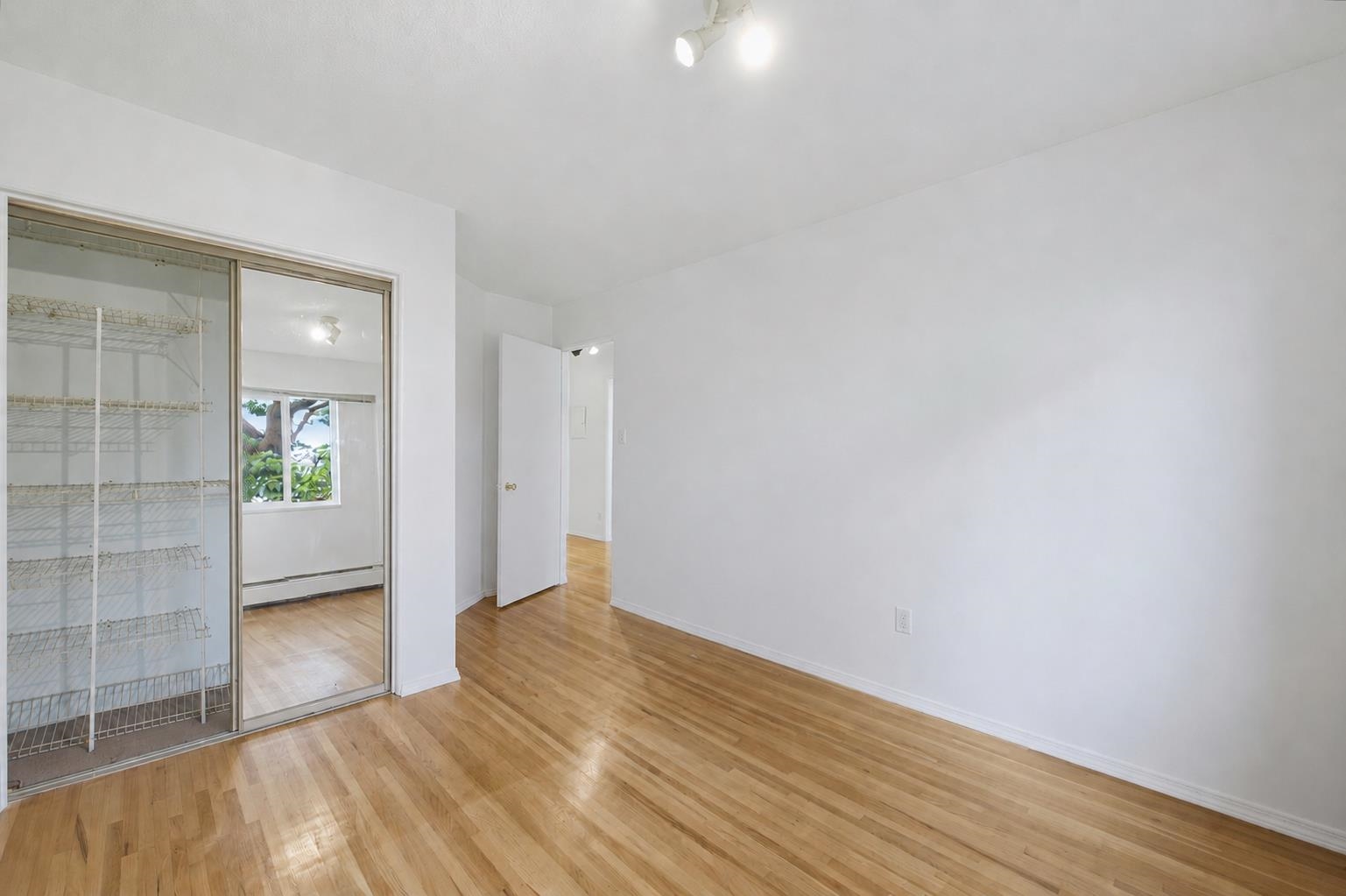 301 2125 2nd Avenue - MLS&reg; # R3141482