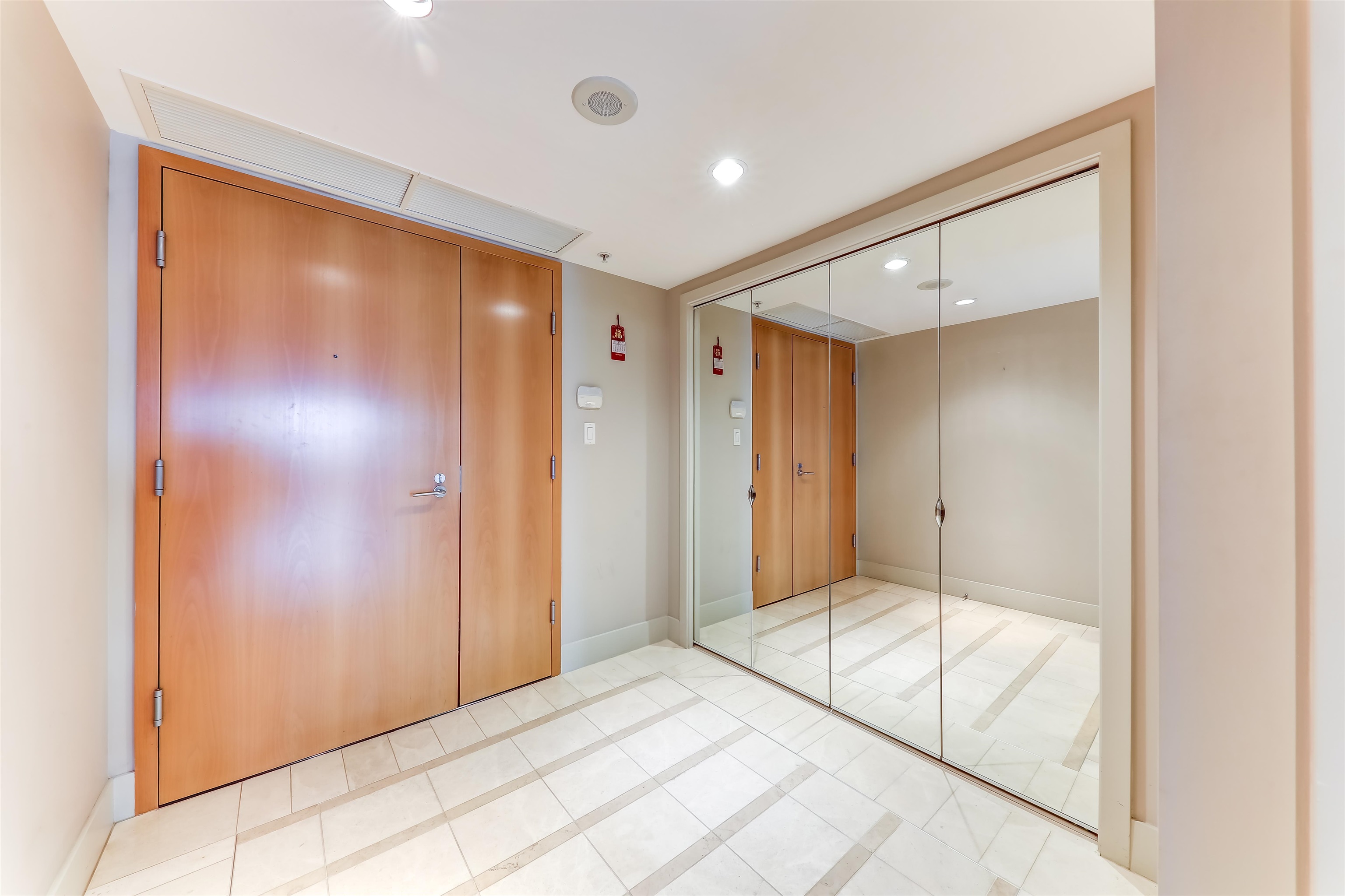 402 590 Nicola Street - MLS&reg; # R3141596