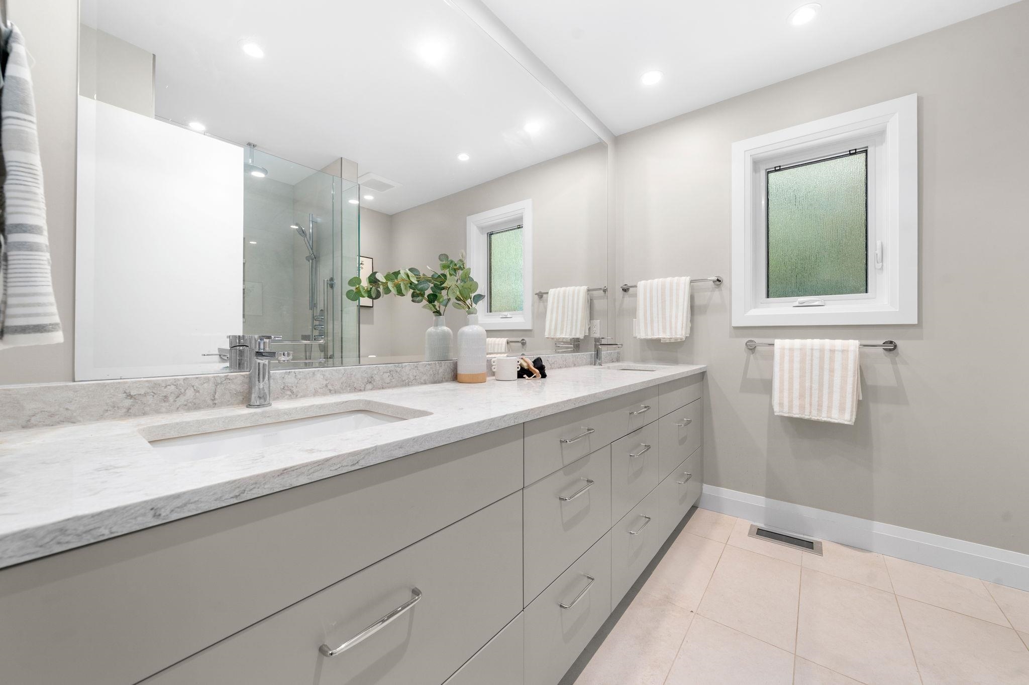  1776 Medwin Place - MLS&reg; # R3141718