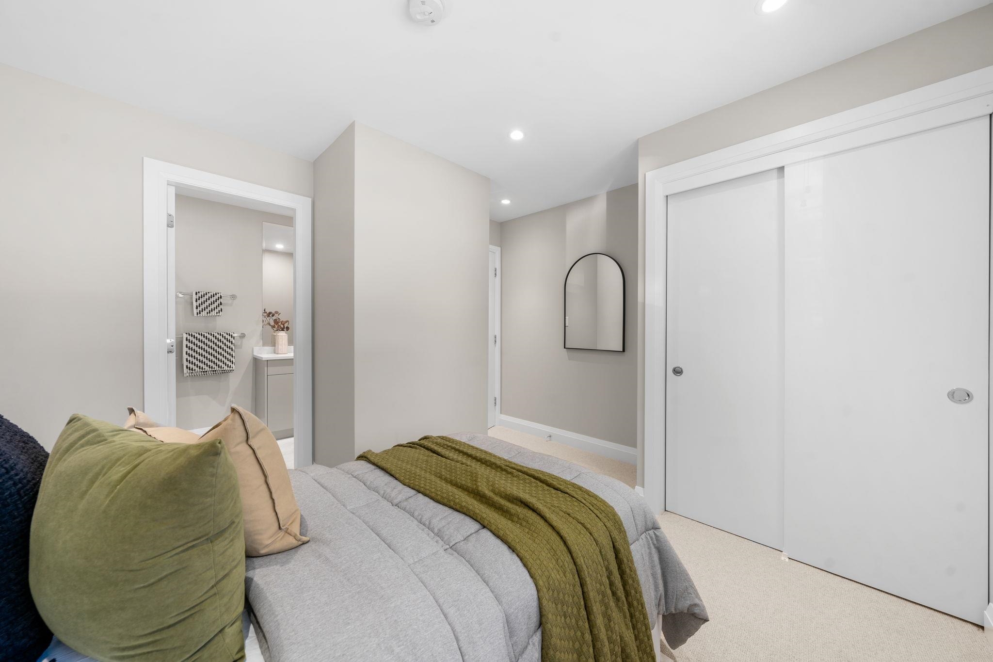  1776 Medwin Place - MLS&reg; # R3141718