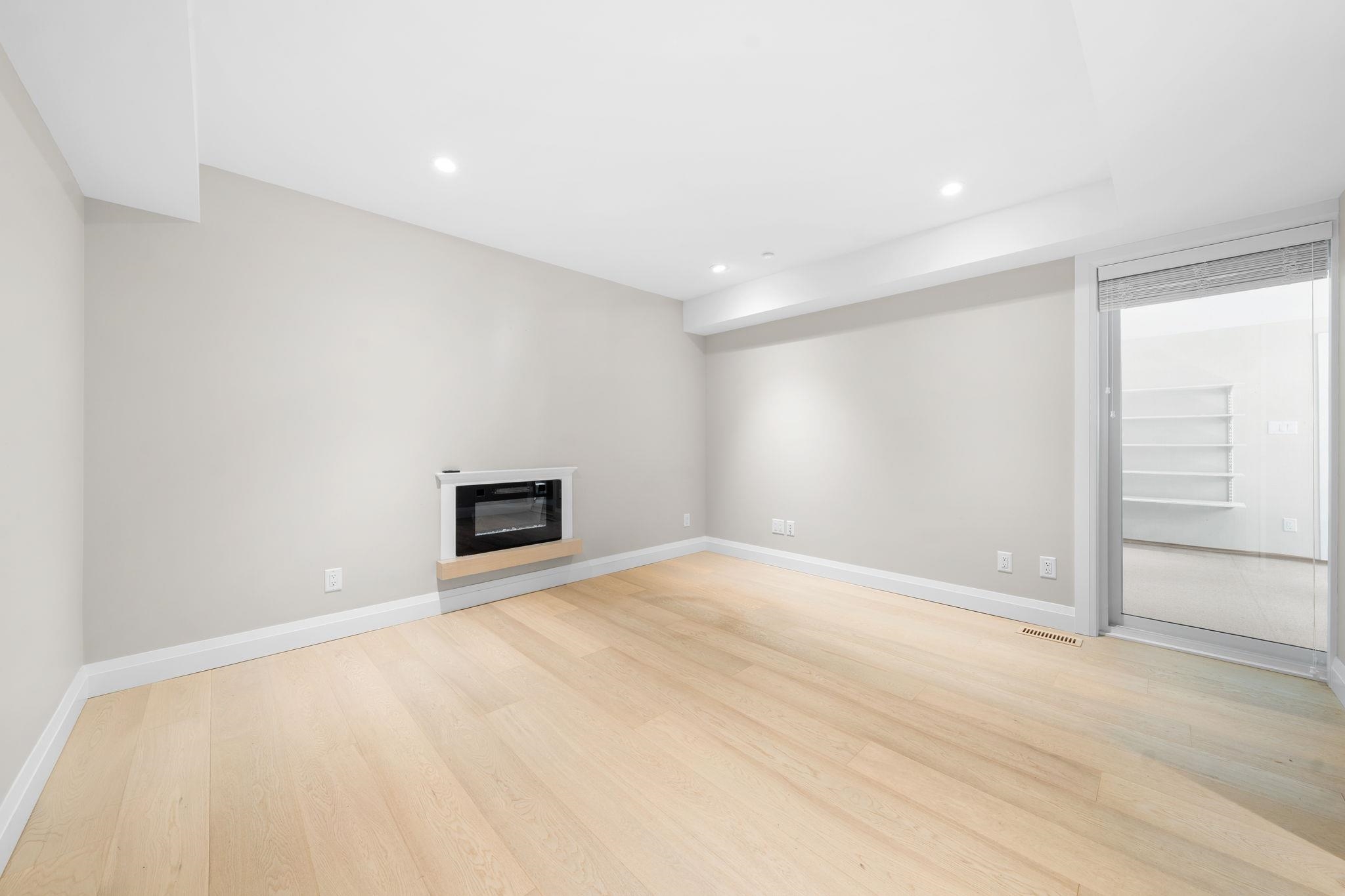  1776 Medwin Place - MLS&reg; # R3141718