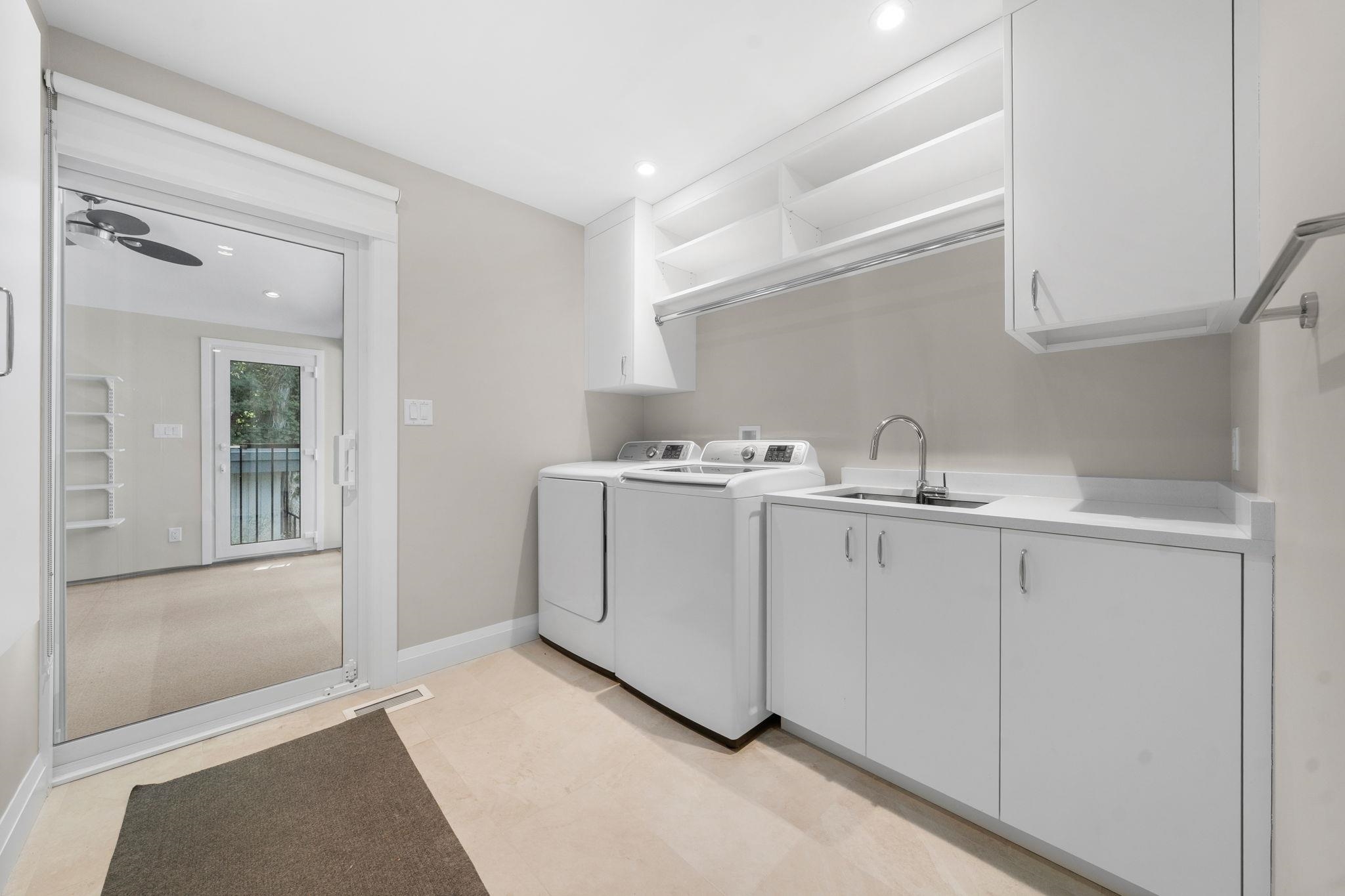  1776 Medwin Place - MLS&reg; # R3141718