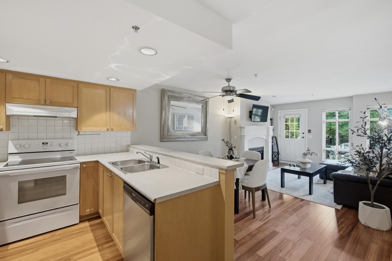  3018 4th Avenue - MLS&reg; # R3141904
